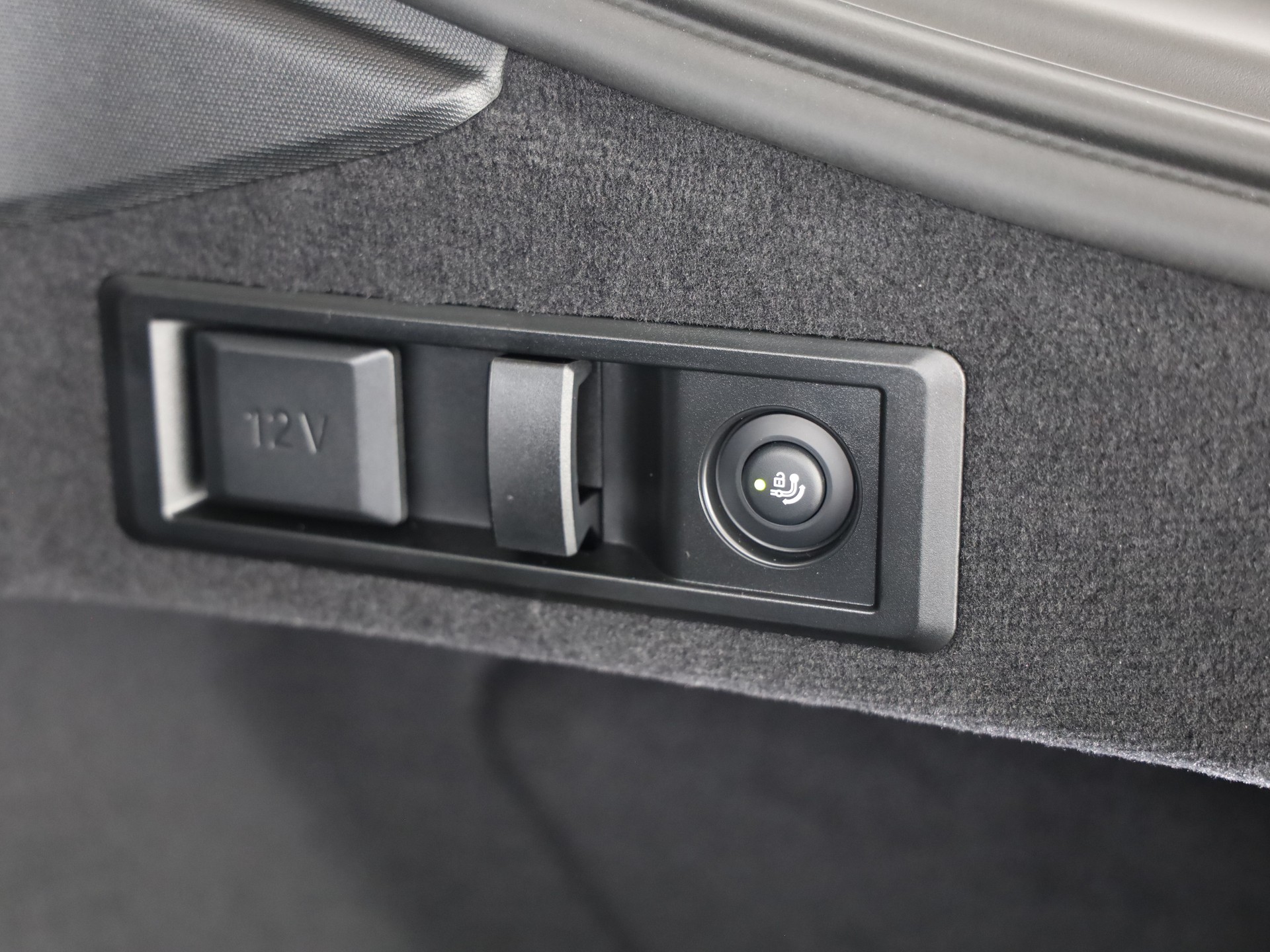 BMW i4 M60 M Sport Pro-image-7