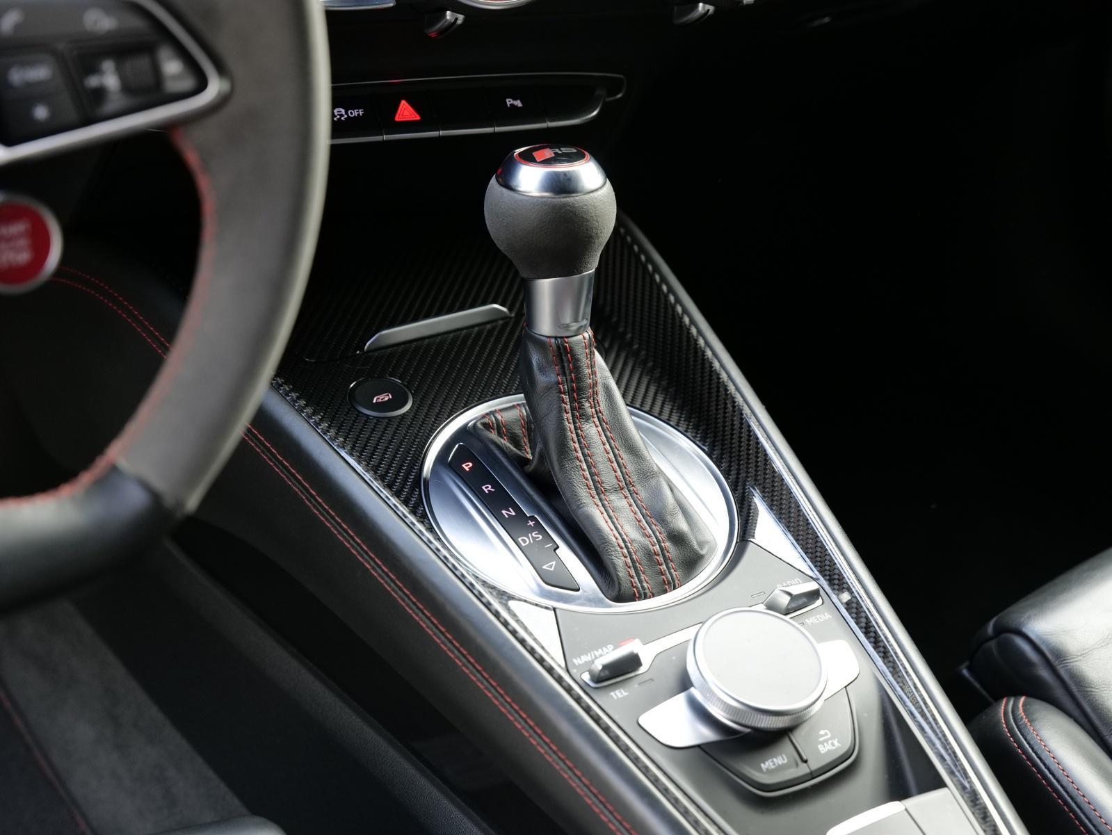 AUDI TT RS Coupé 2.5 TFSI quattro S-Tronic-image-27