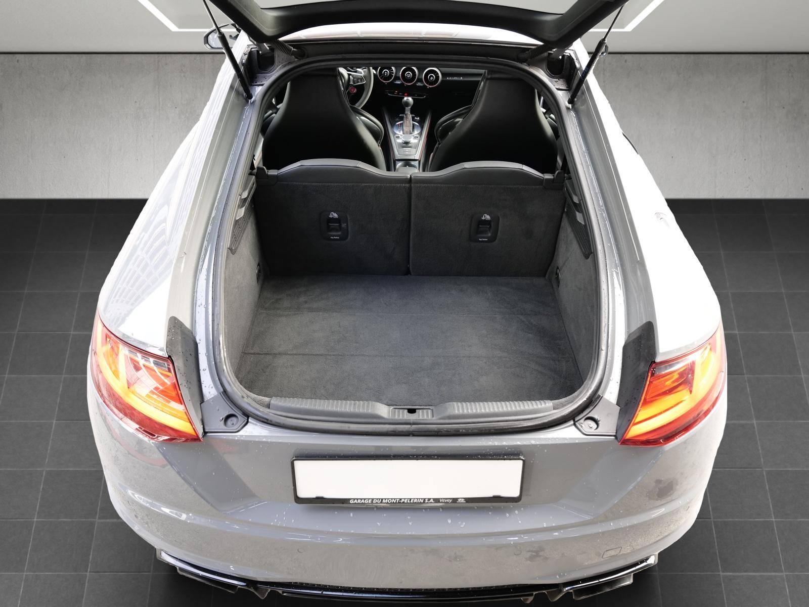 AUDI TT RS Coupé 2.5 TFSI quattro S-Tronic-image-14