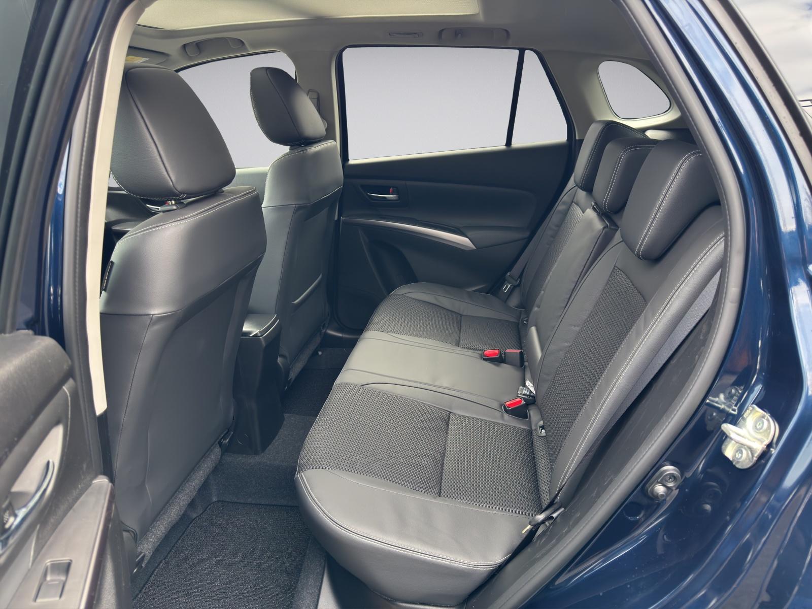 SUZUKI S-Cross 1.4 T Compact Top Hybrid 4x4-image-14
