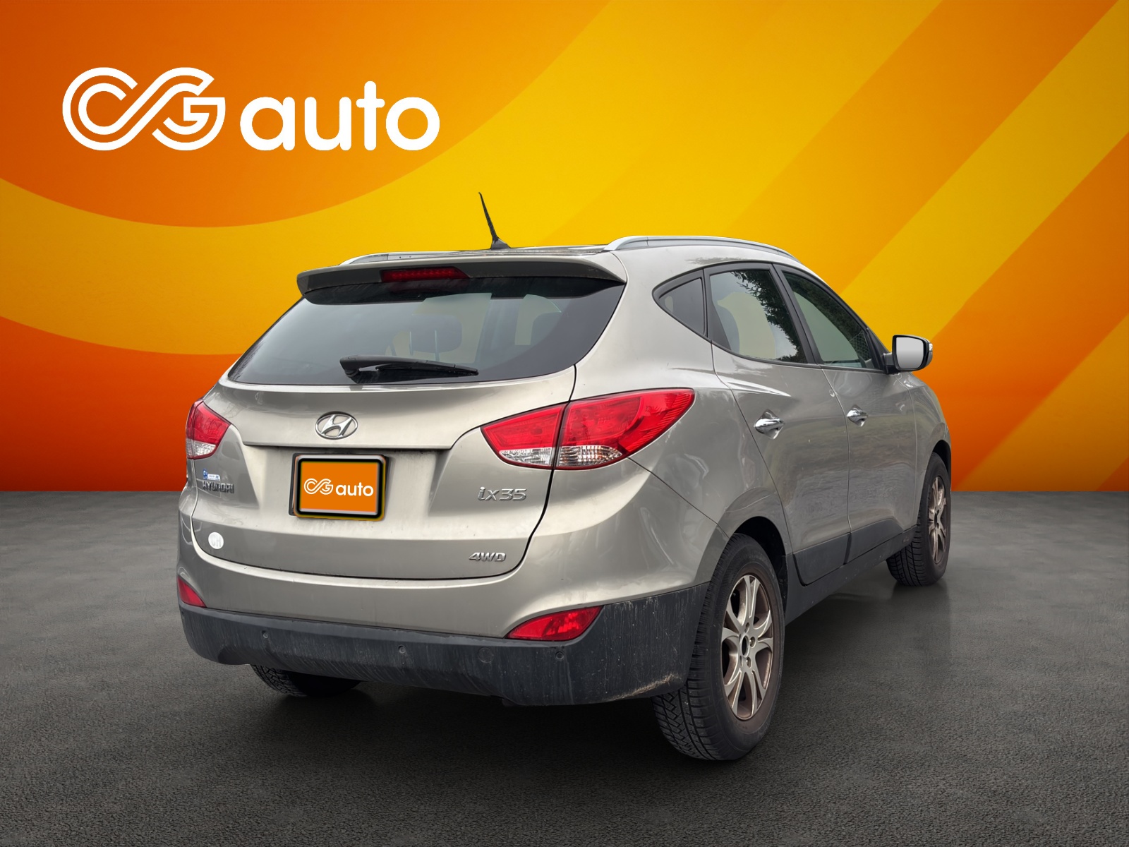 HYUNDAI iX 35 2.0 Premium 4WD Automatic-image-6