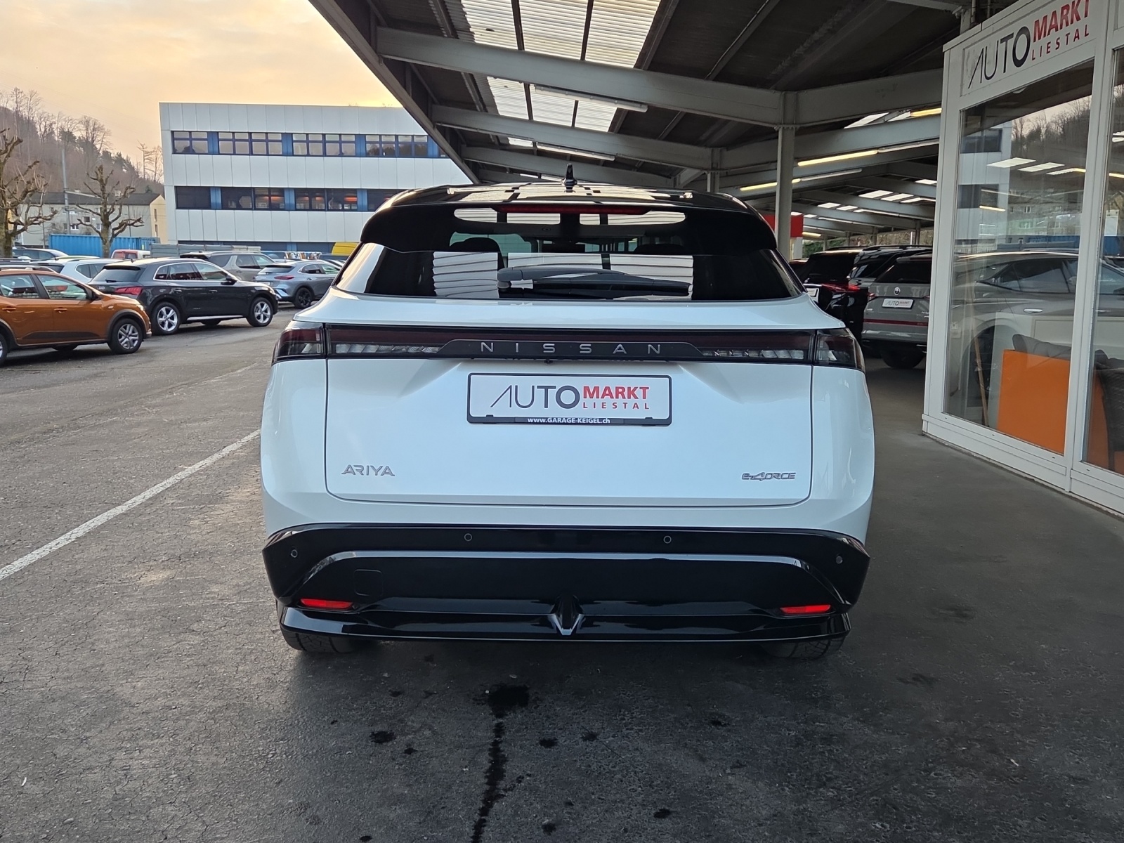 NISSAN Ariya 87 kWh e-4orce Evolve Allrad-showroom-element-3