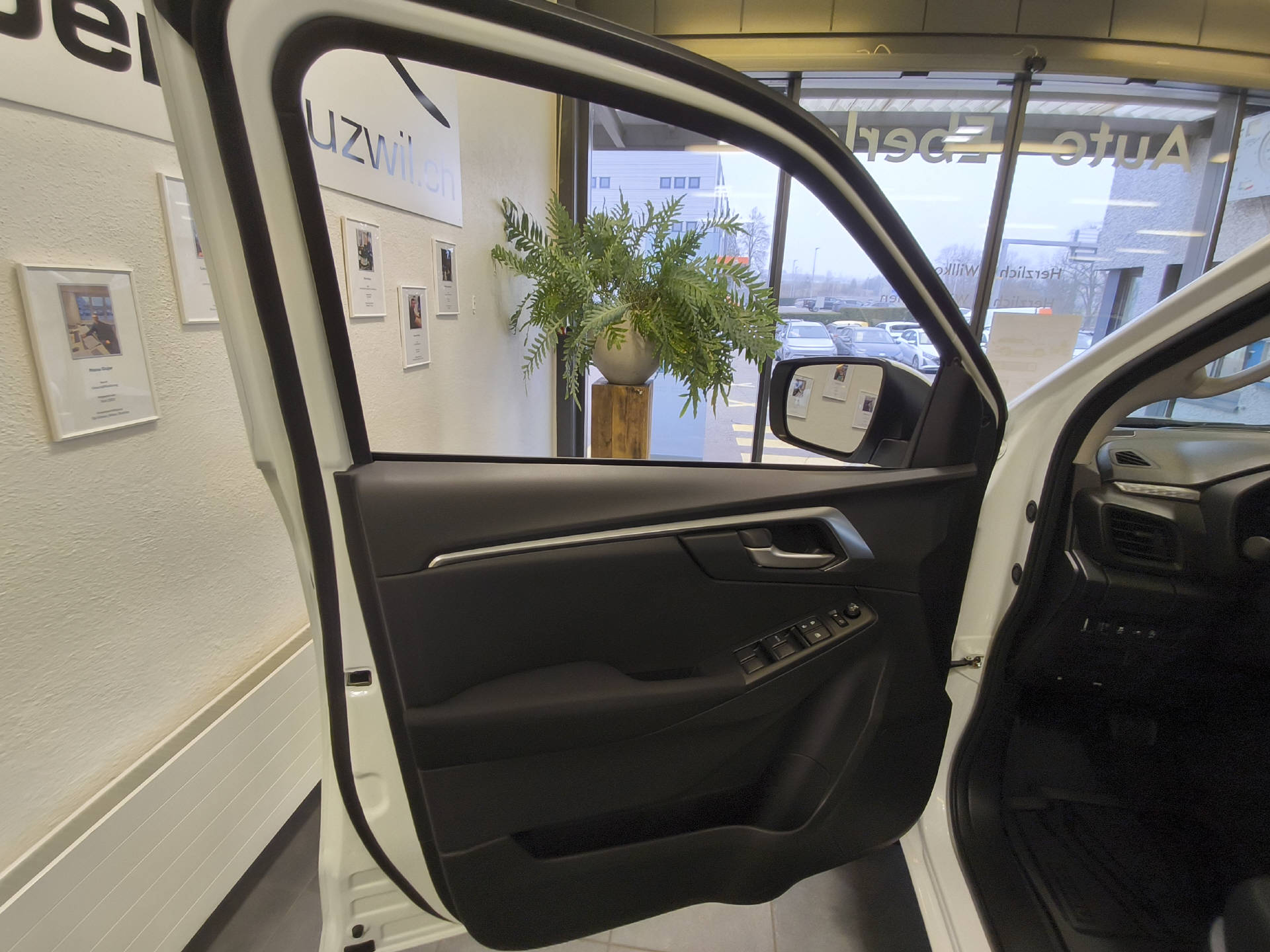 ISUZU D-Max Crew Pick-up 1.9 DDi N60 BB+ 4x4-image-19