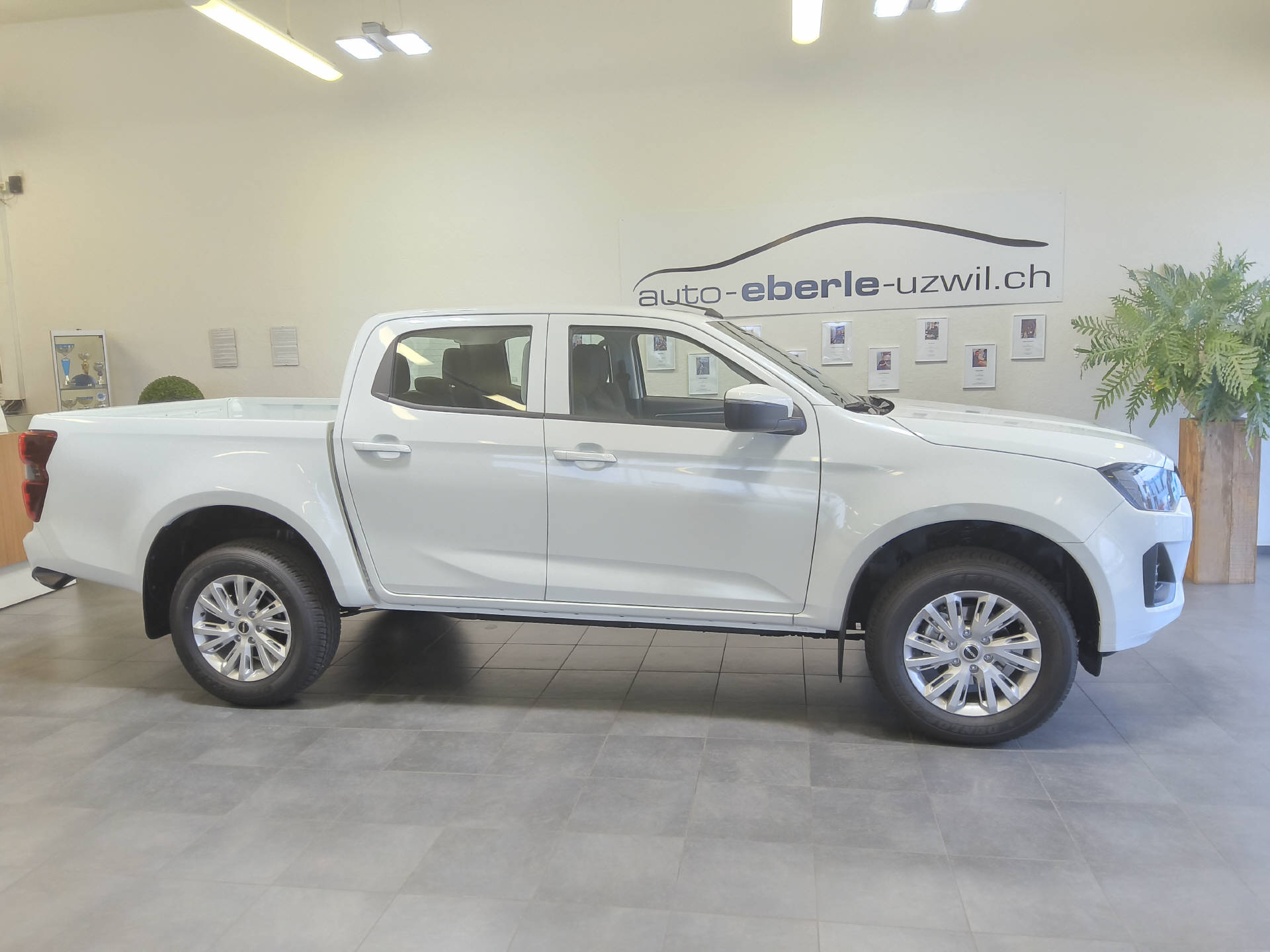 ISUZU D-Max Crew Pick-up 1.9 DDi N60 BB+ 4x4