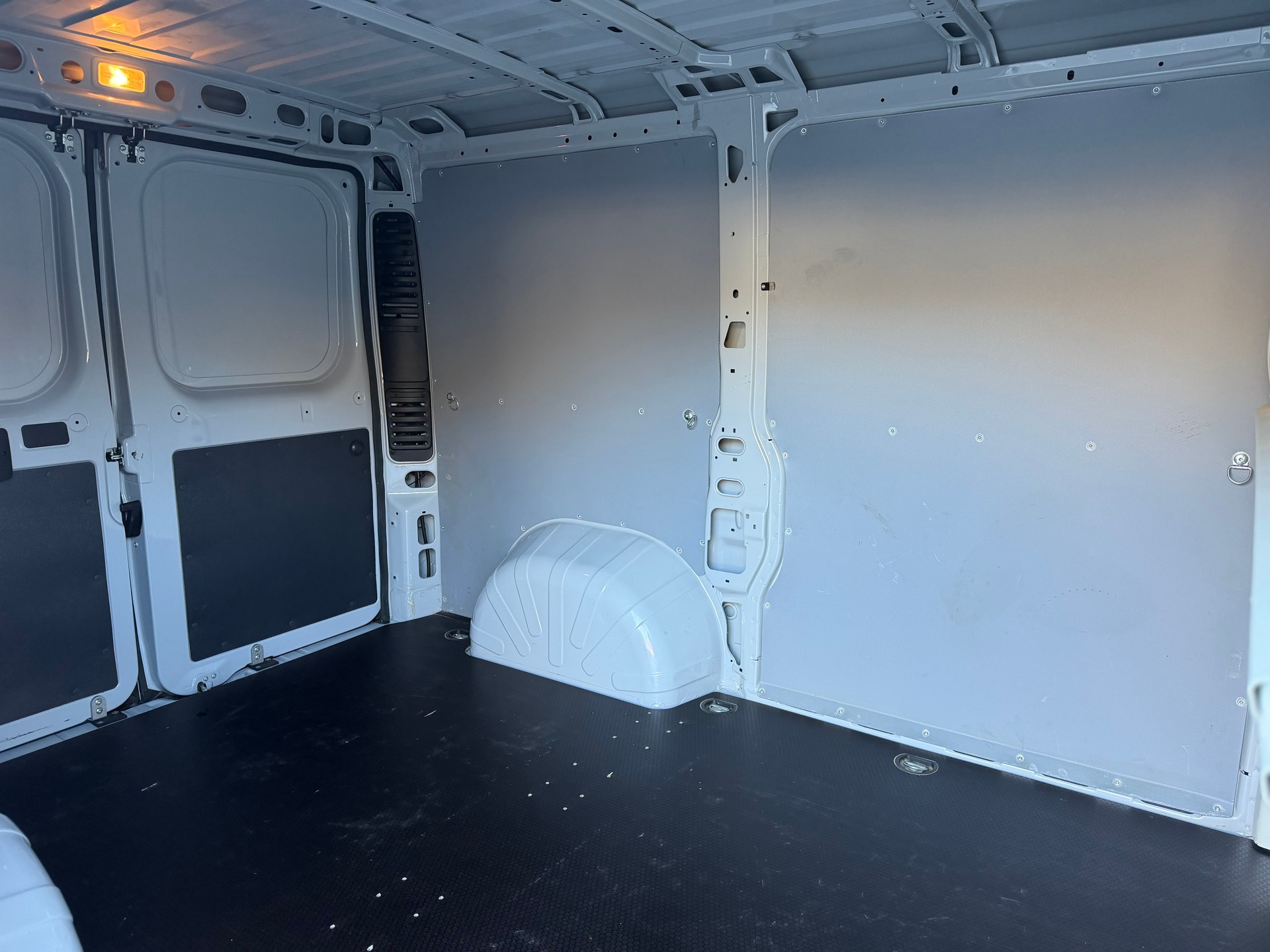 FIAT Ducato 2.2 Multijet 140PS L1H1 Kastenwagen 30-image-10