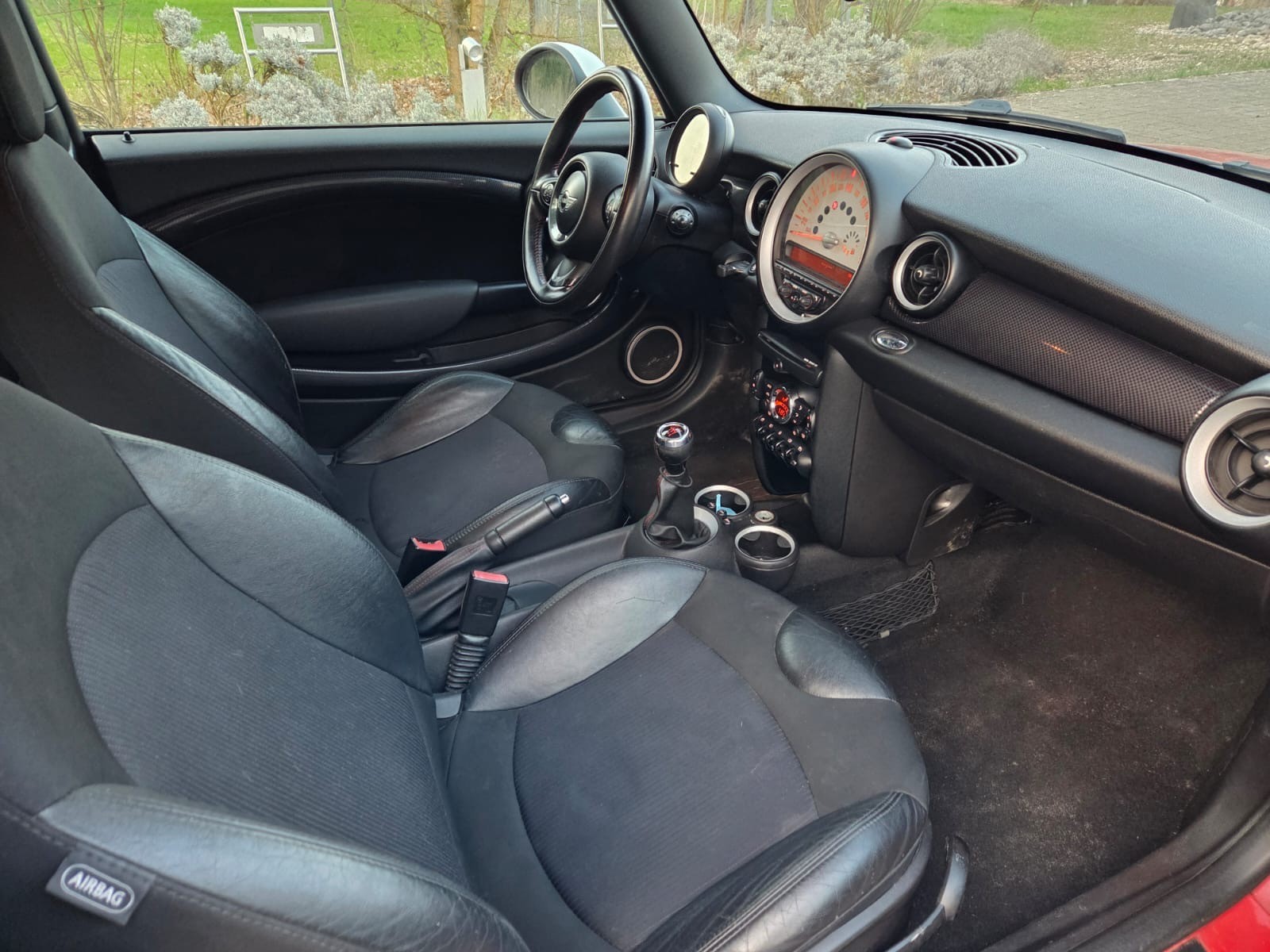 MINI Cooper S-image-12