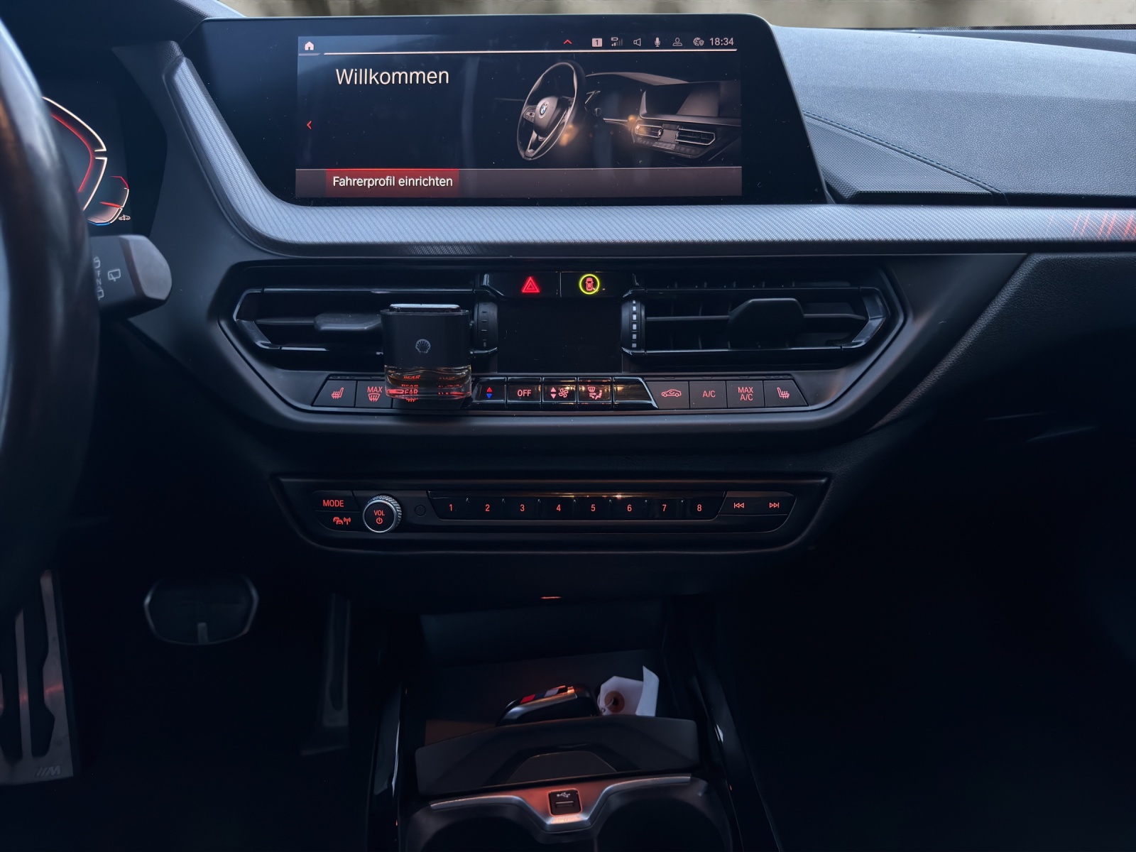 BMW 118i Pure M Sport Steptronic-image-13