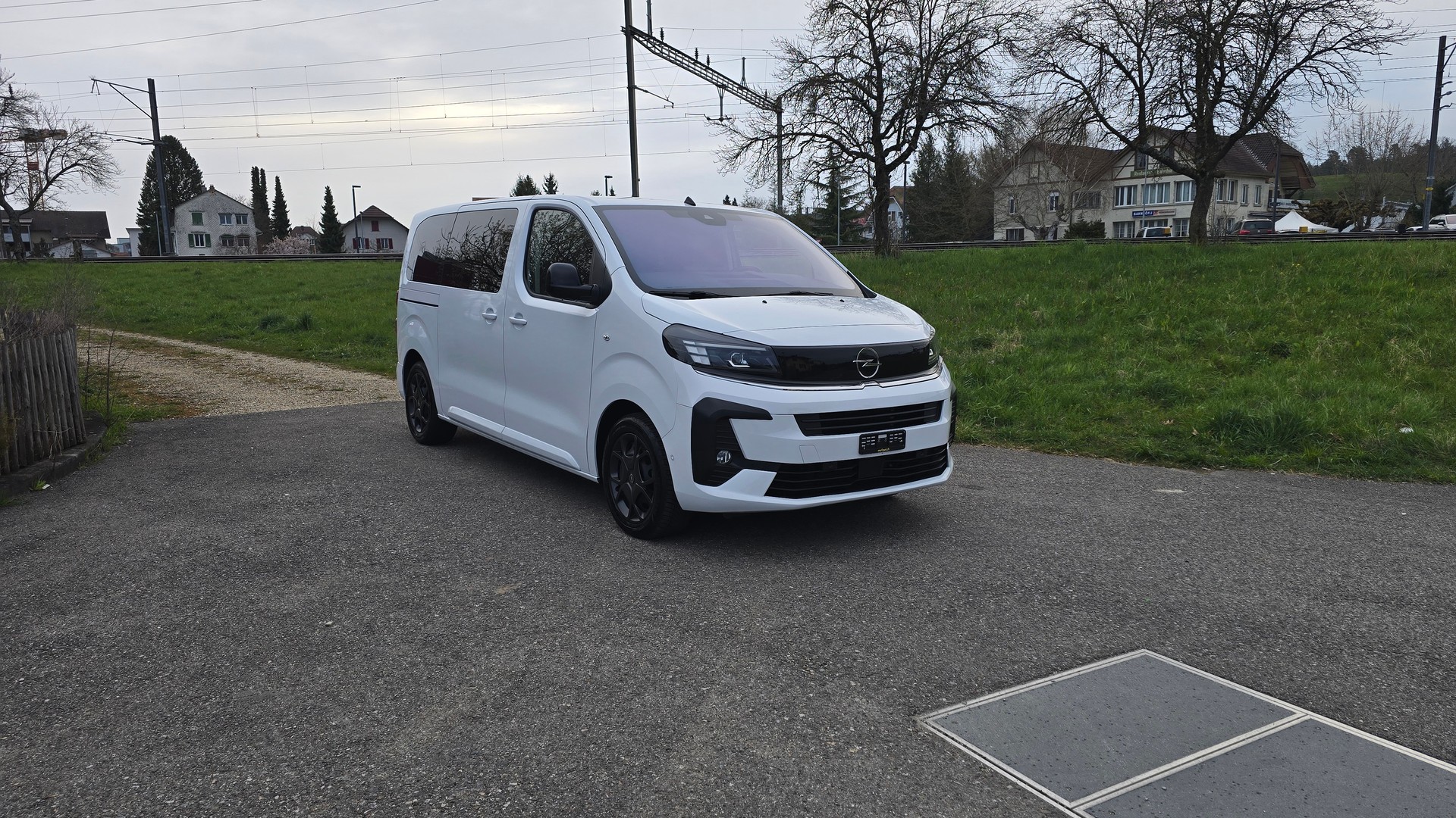 OPEL Zafira Life 2.0 CDTI Business Edition M Automatik-showroom-element-1