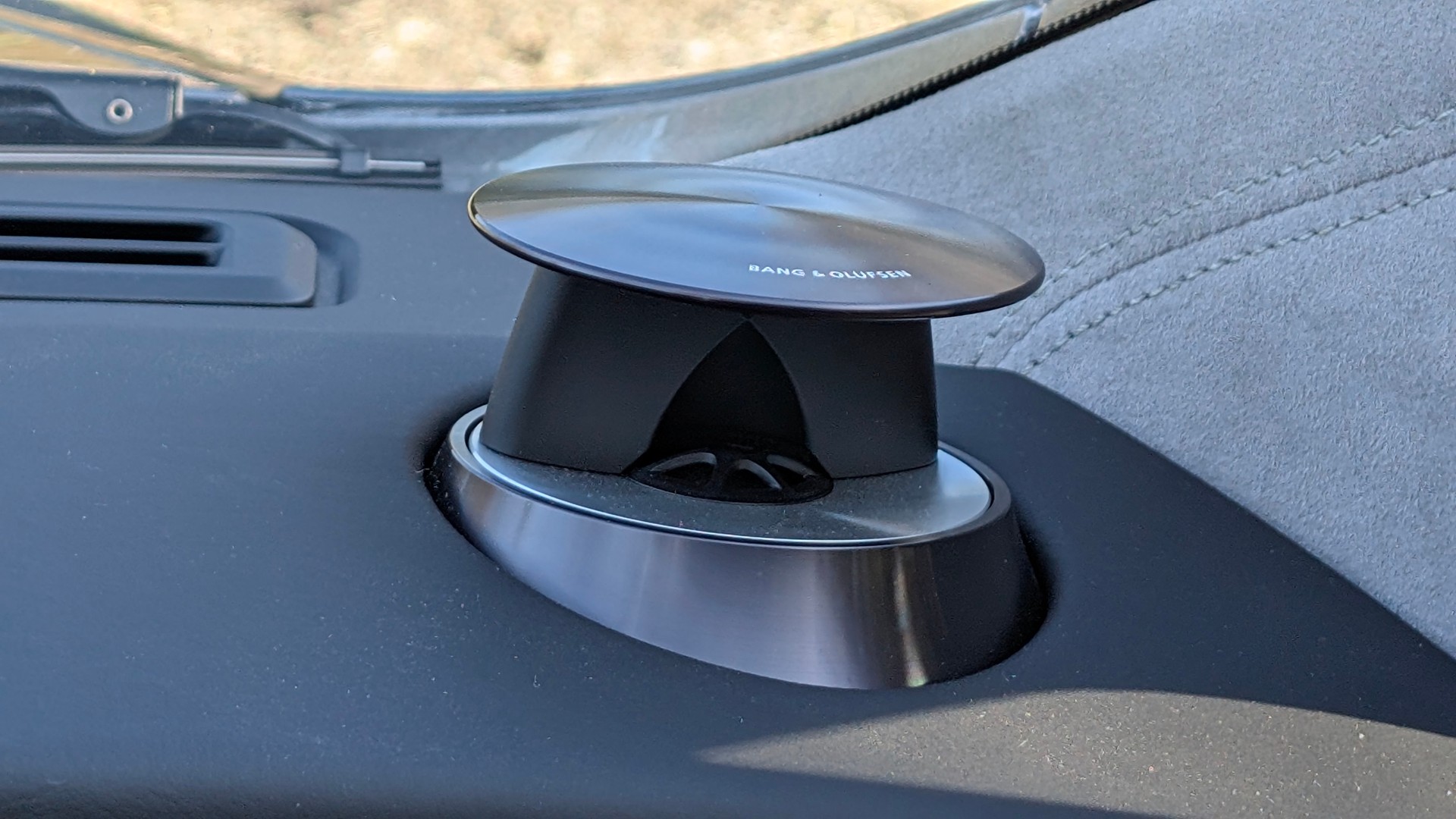 ASTON MARTIN Rapide 5.9 V12 Touchtronic 2-image-15