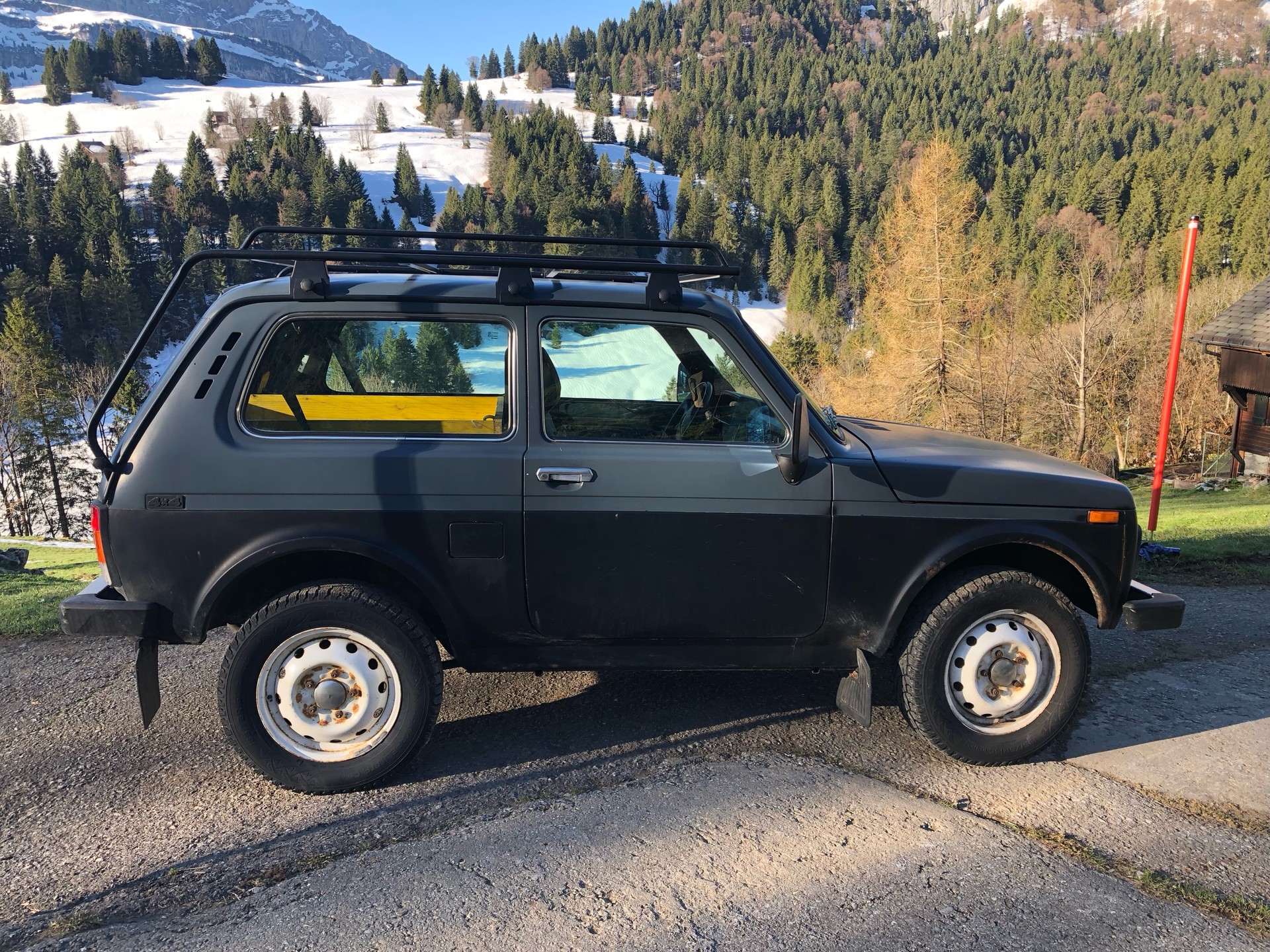 LADA Niva 4x4 1.7i-image-3