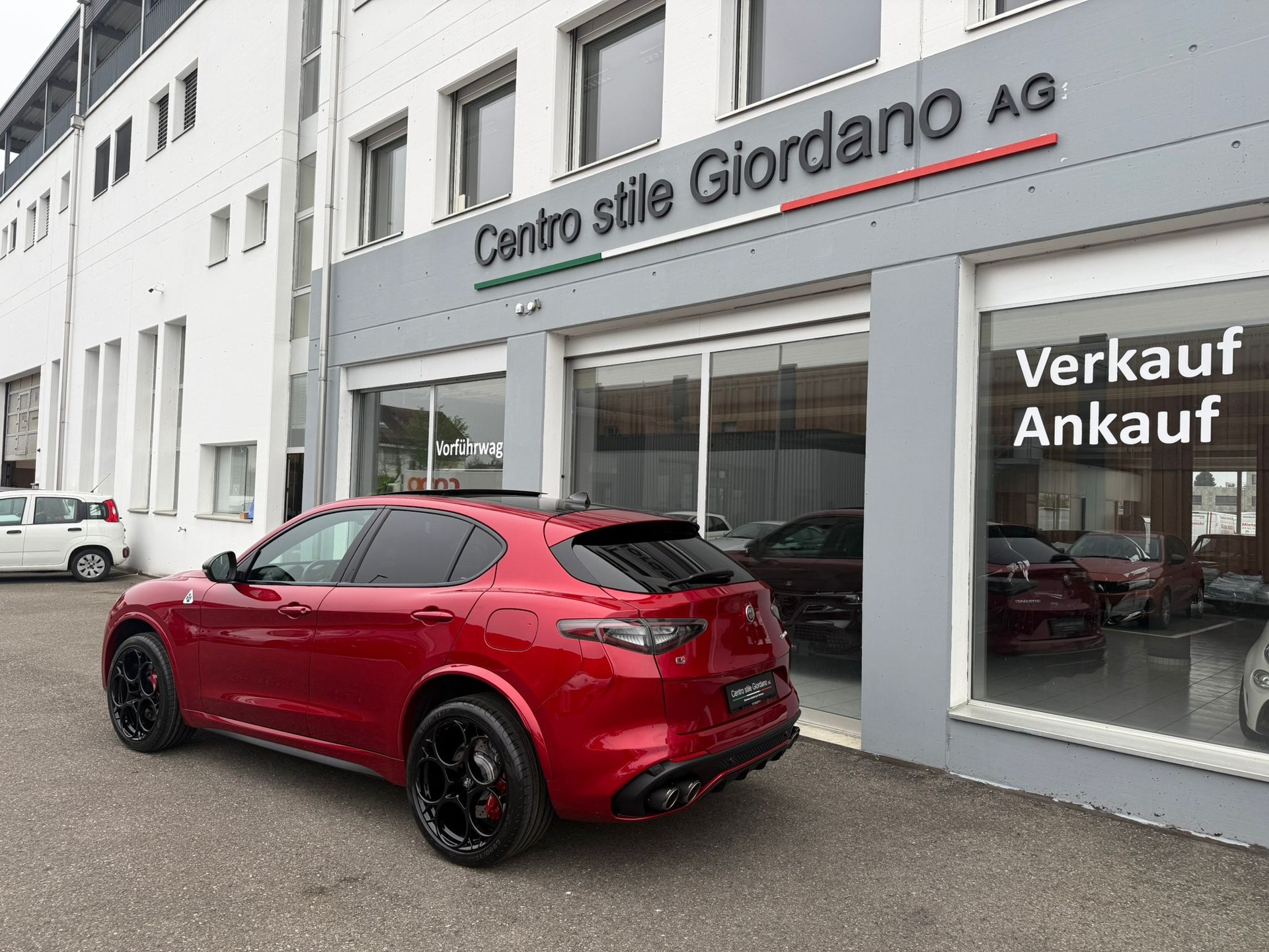 ALFA ROMEO Stelvio 2.9 V6 Quadrifoglio 510PS Q4 Sky AT8 "ROSSO ELKANN"-showroom-element-2