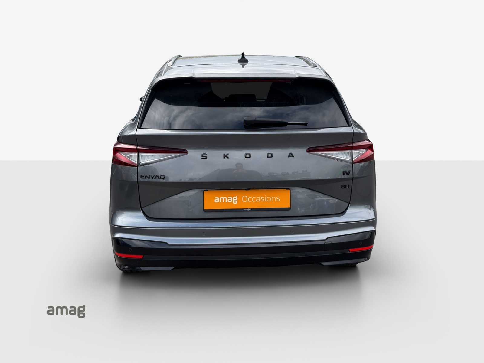SKODA Enyaq iV 80 SportLine Ultra-showroom-element-3