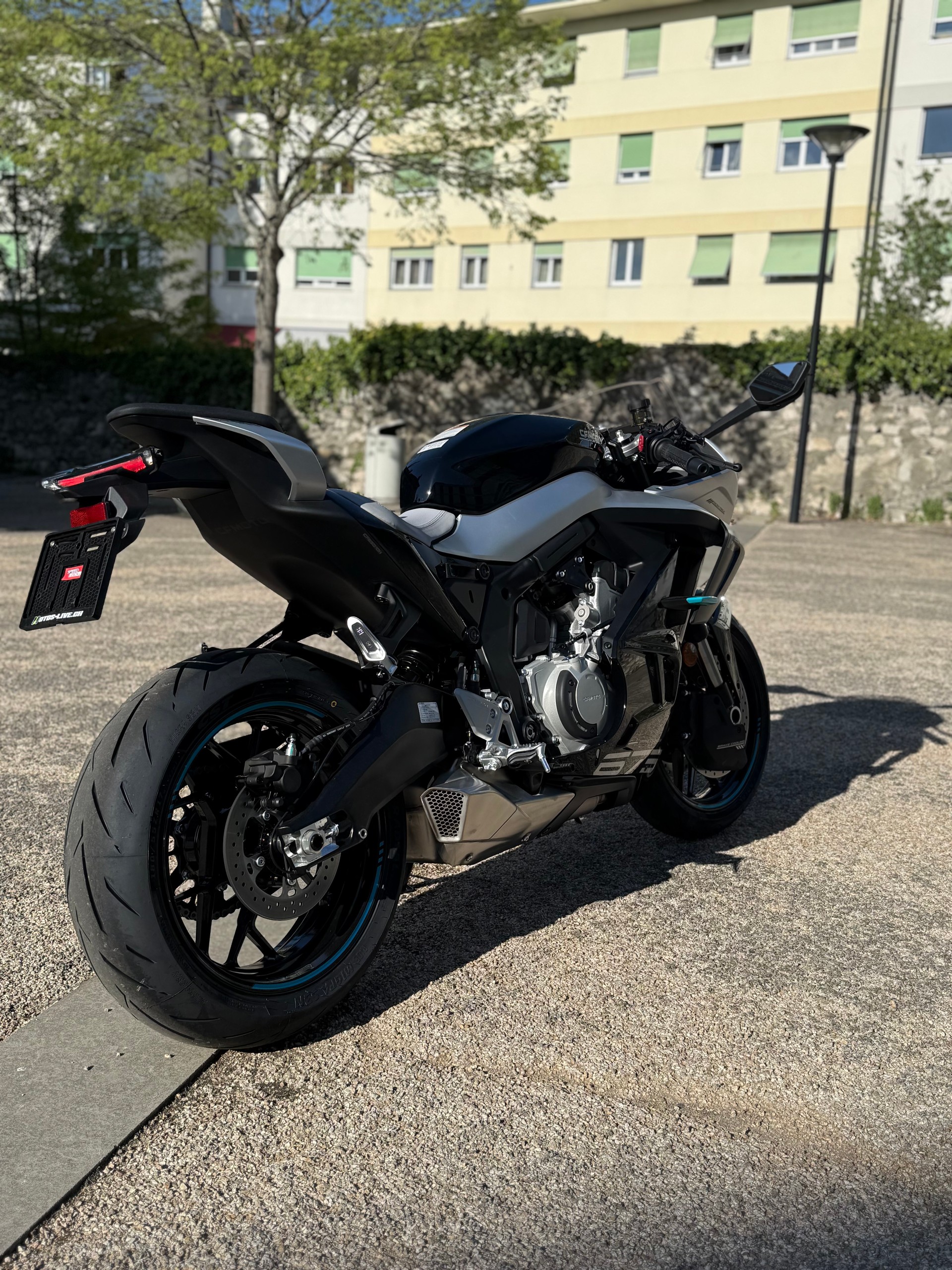 CF MOTO 675 SR-R-image-4