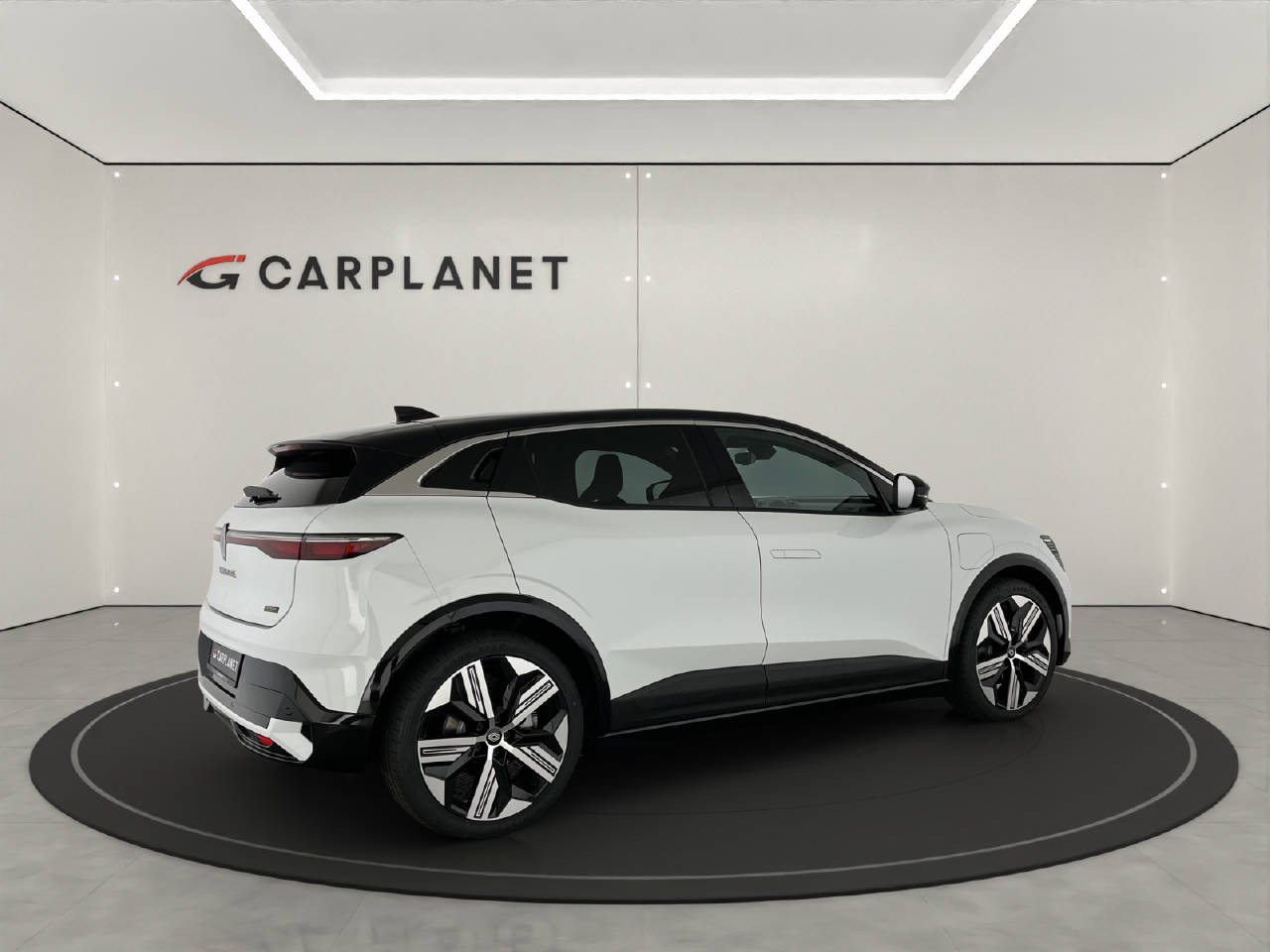 RENAULT Megane-showroom-element-2