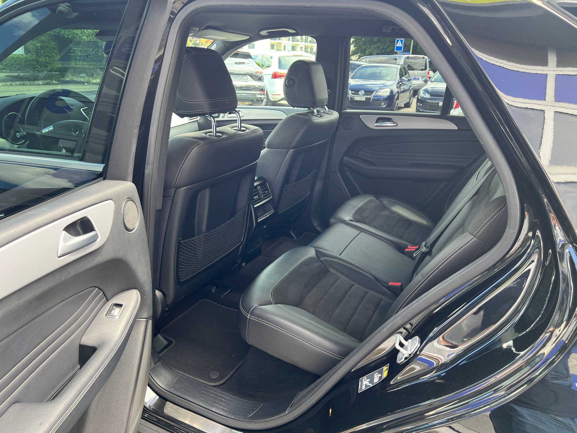 MERCEDES-BENZ ML 350 CDI BlueTec * AHK *-image-11