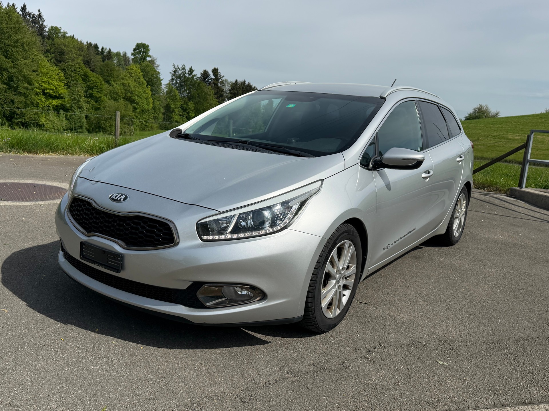 KIA Cee'd Sportswagon 1.6 GDi Style DCT-image-6