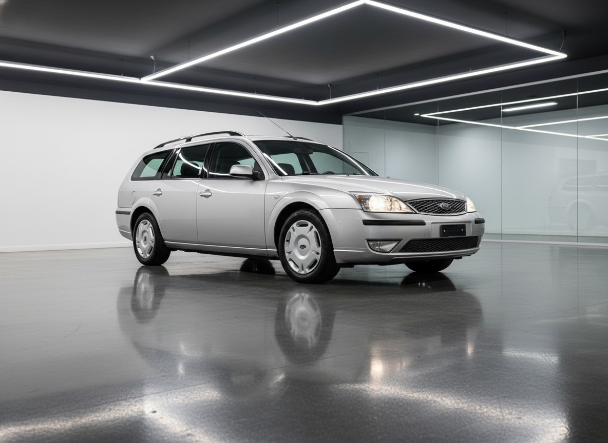 FORD Mondeo 2.0i 16V Titanium / ** Frisch AB MFK + Service 05.2026 **