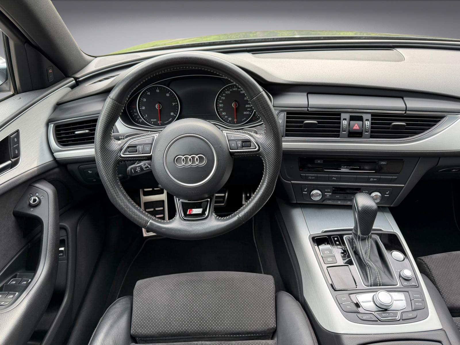 AUDI A6 Avant 2.0 TFSI quattro S-tronic * S Line * Facelift *-image-7