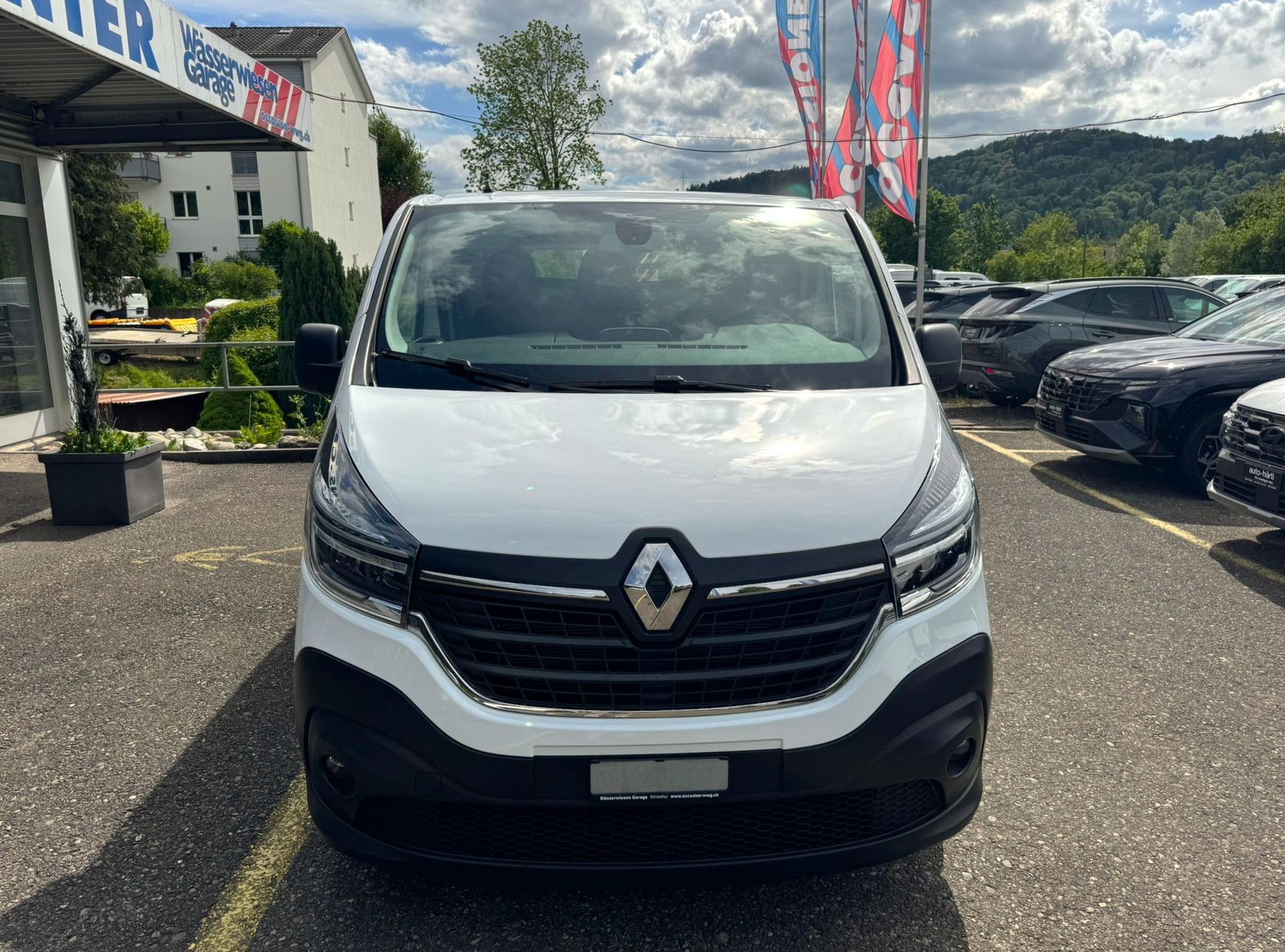 RENAULT Trafic Ene dCi120 2.0 Bus L1H1 Erhöhte Nutzlast 1601 KG-image-9