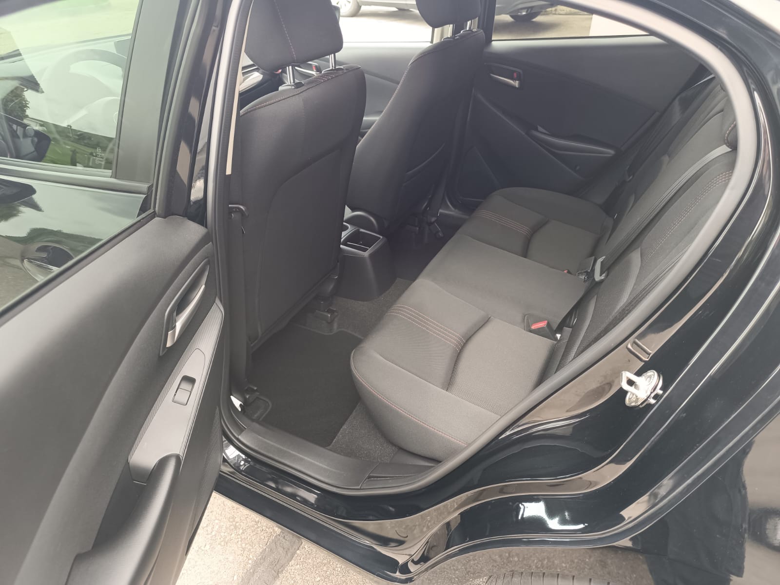 MAZDA 2 SKYACTIV-G 90 Mild Hybrid Homura-image-15