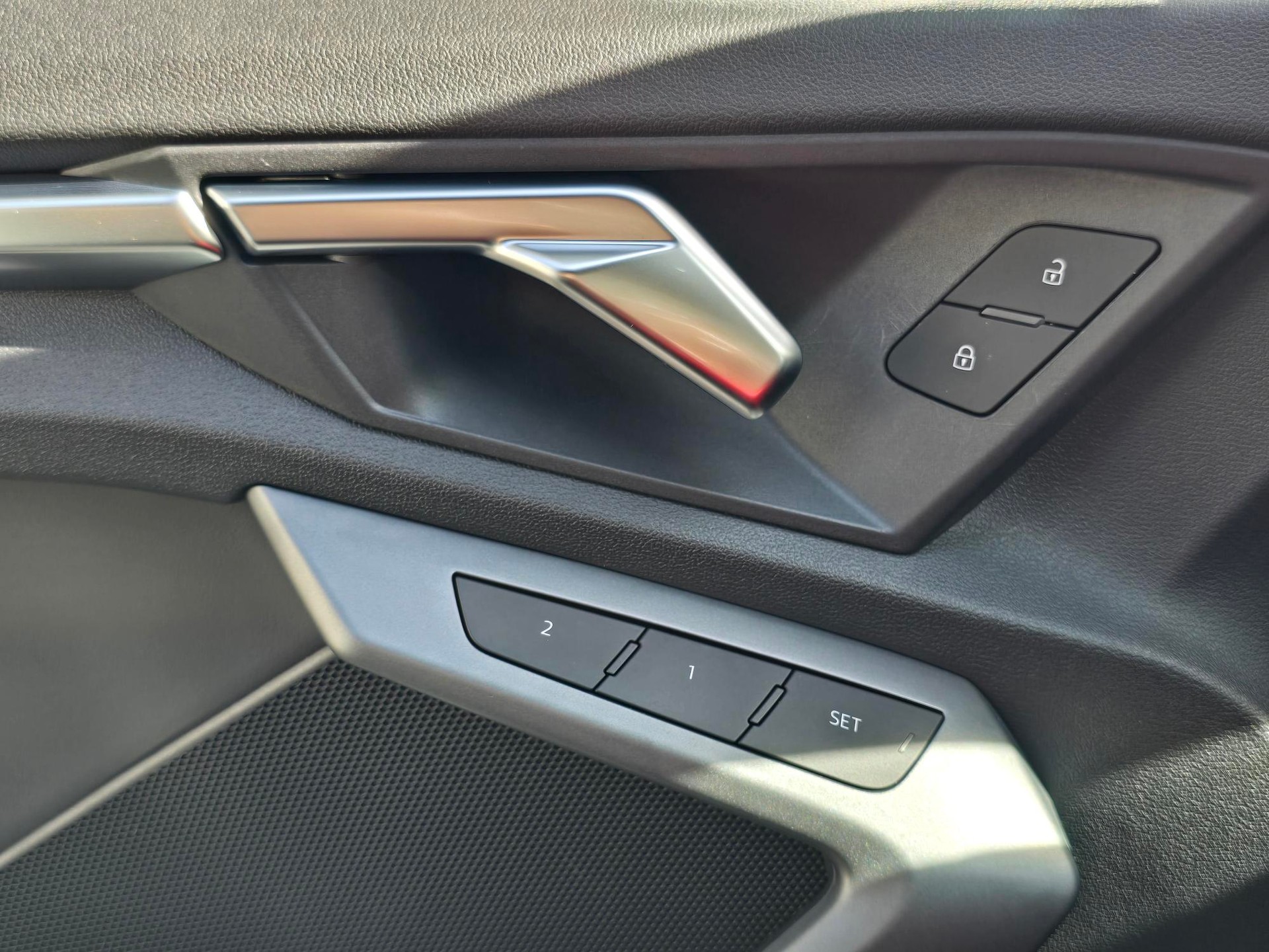 AUDI A3 Sportback 35 TFSI advanced Attraction S-tronic-image-13