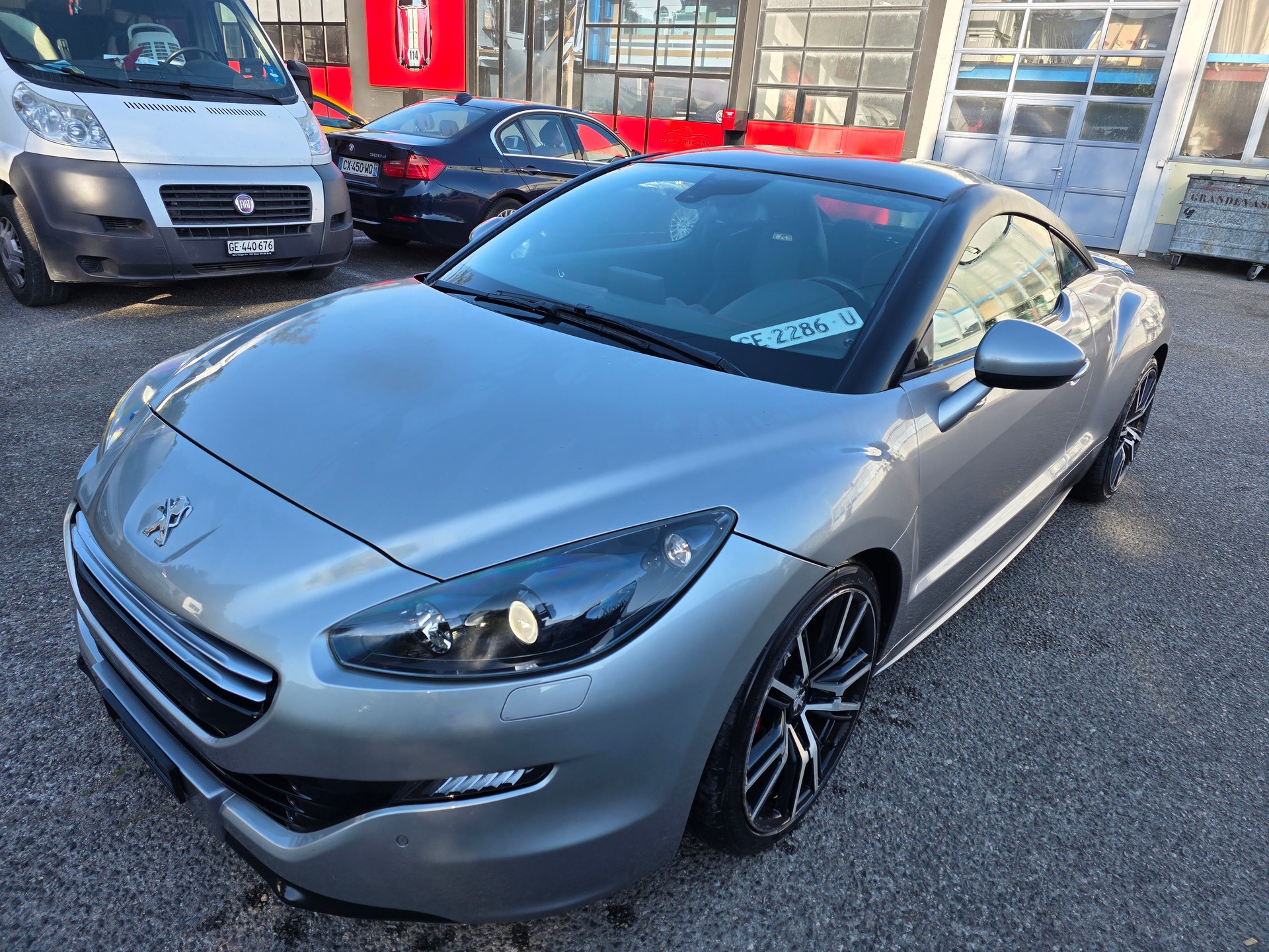 PEUGEOT RCZ R 1.6 Turbo-image-1
