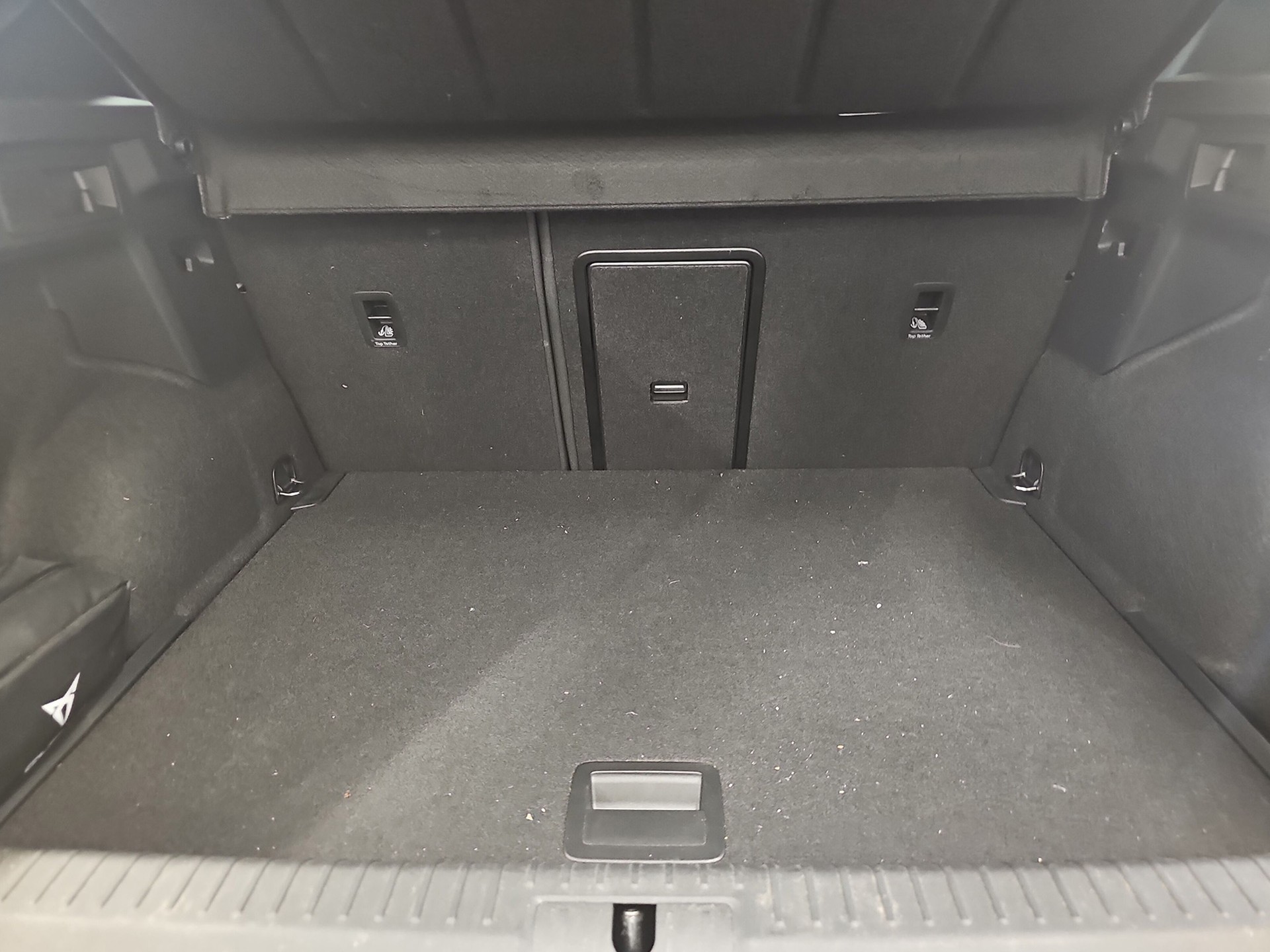 CUPRA Formentor 1.5 TSI DSG-image-7