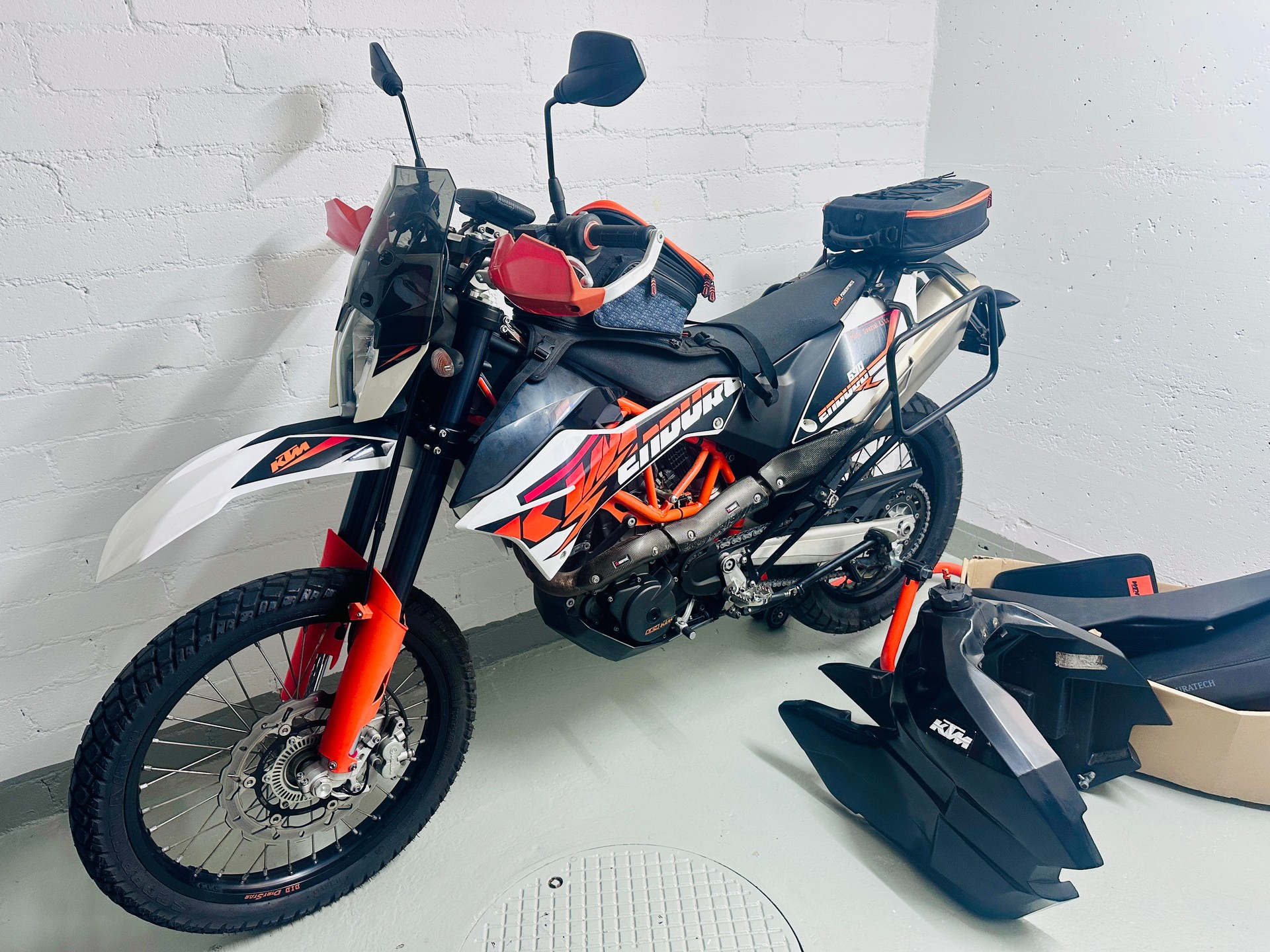 KTM 690 Enduro R-image-10