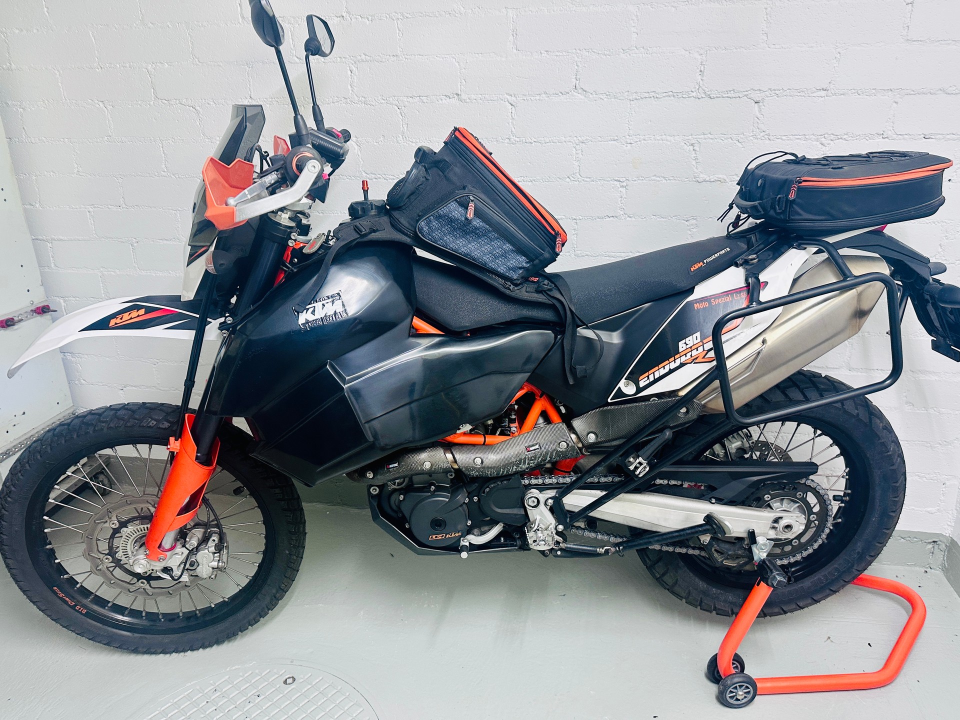 KTM 690 Enduro R-image-5