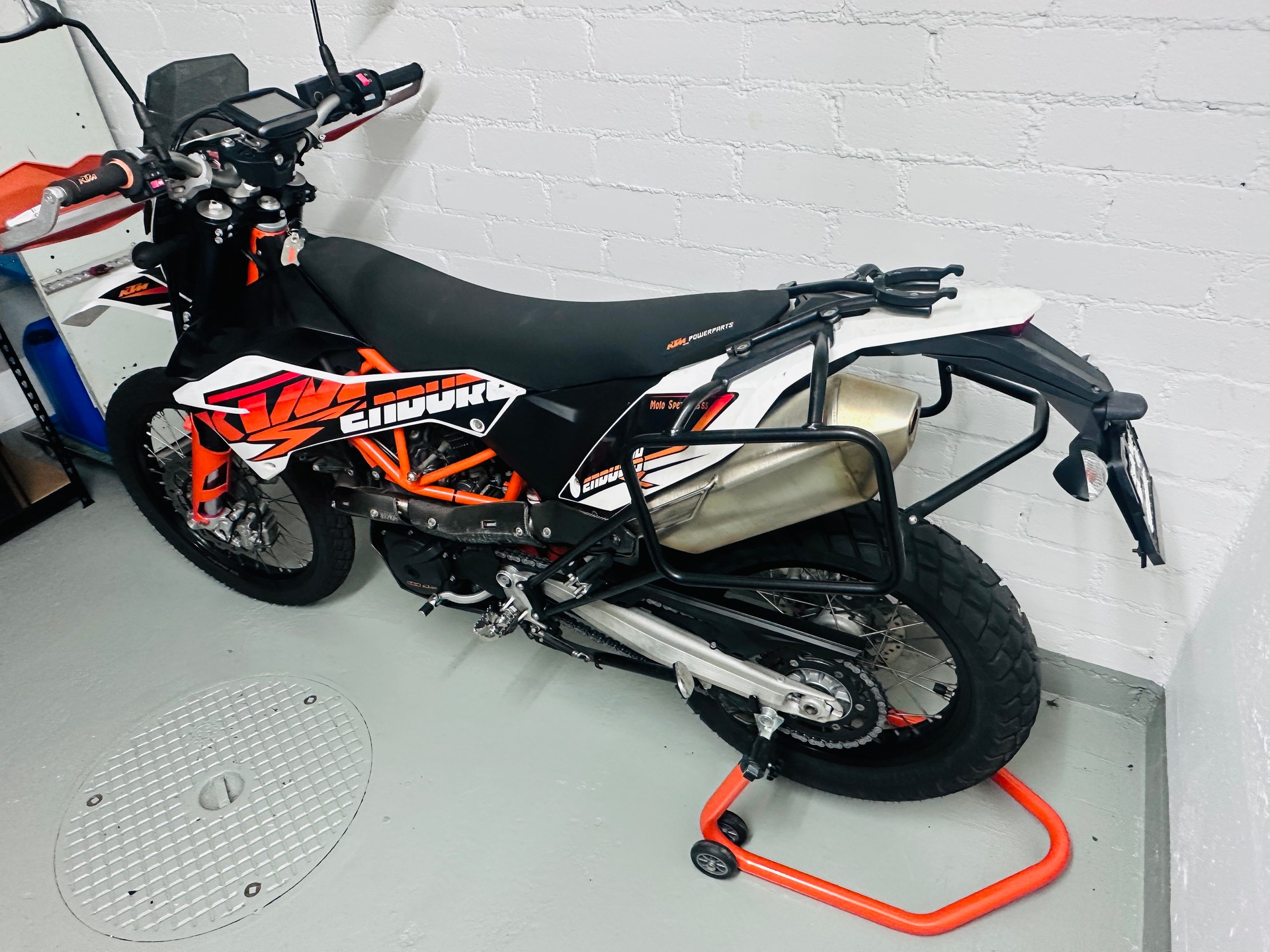 KTM 690 Enduro R-image-9