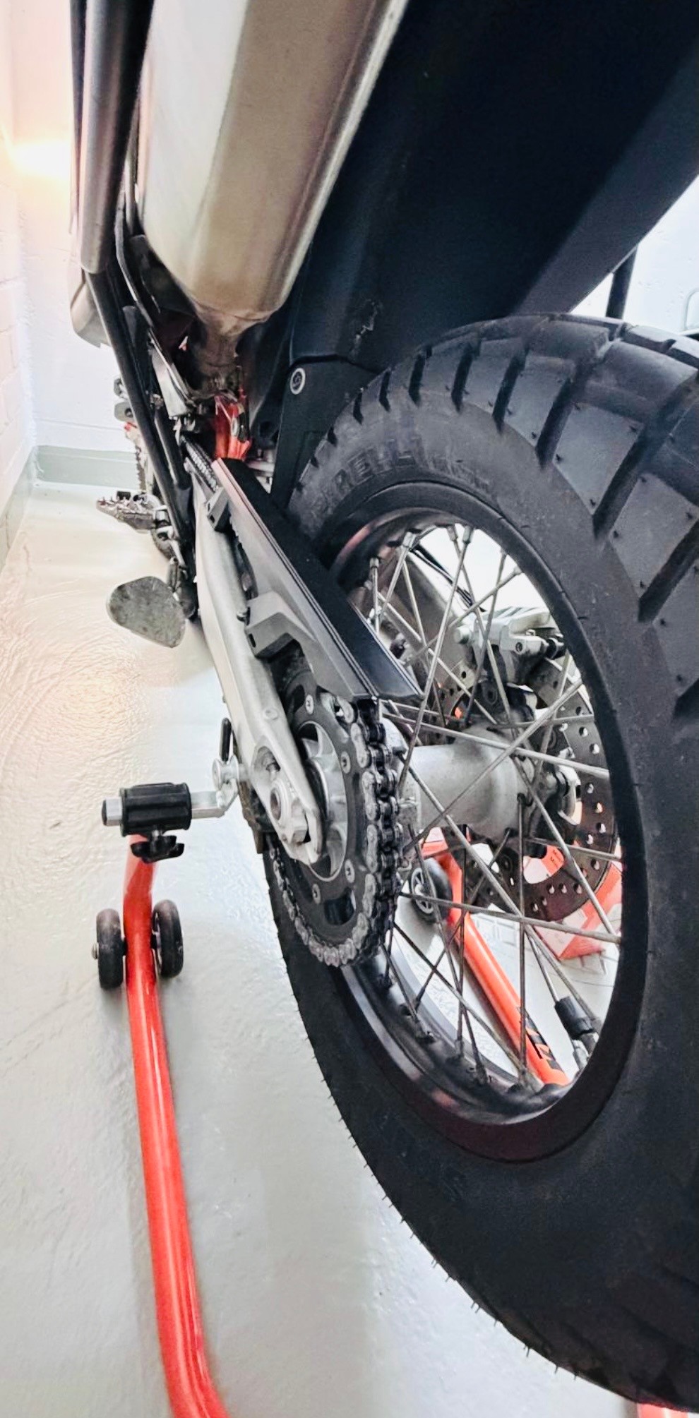 KTM 690 Enduro R-image-10