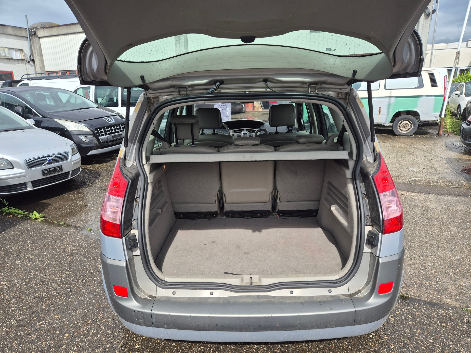 RENAULT Scénic 2.0 16V Fairway Automatic-image-10