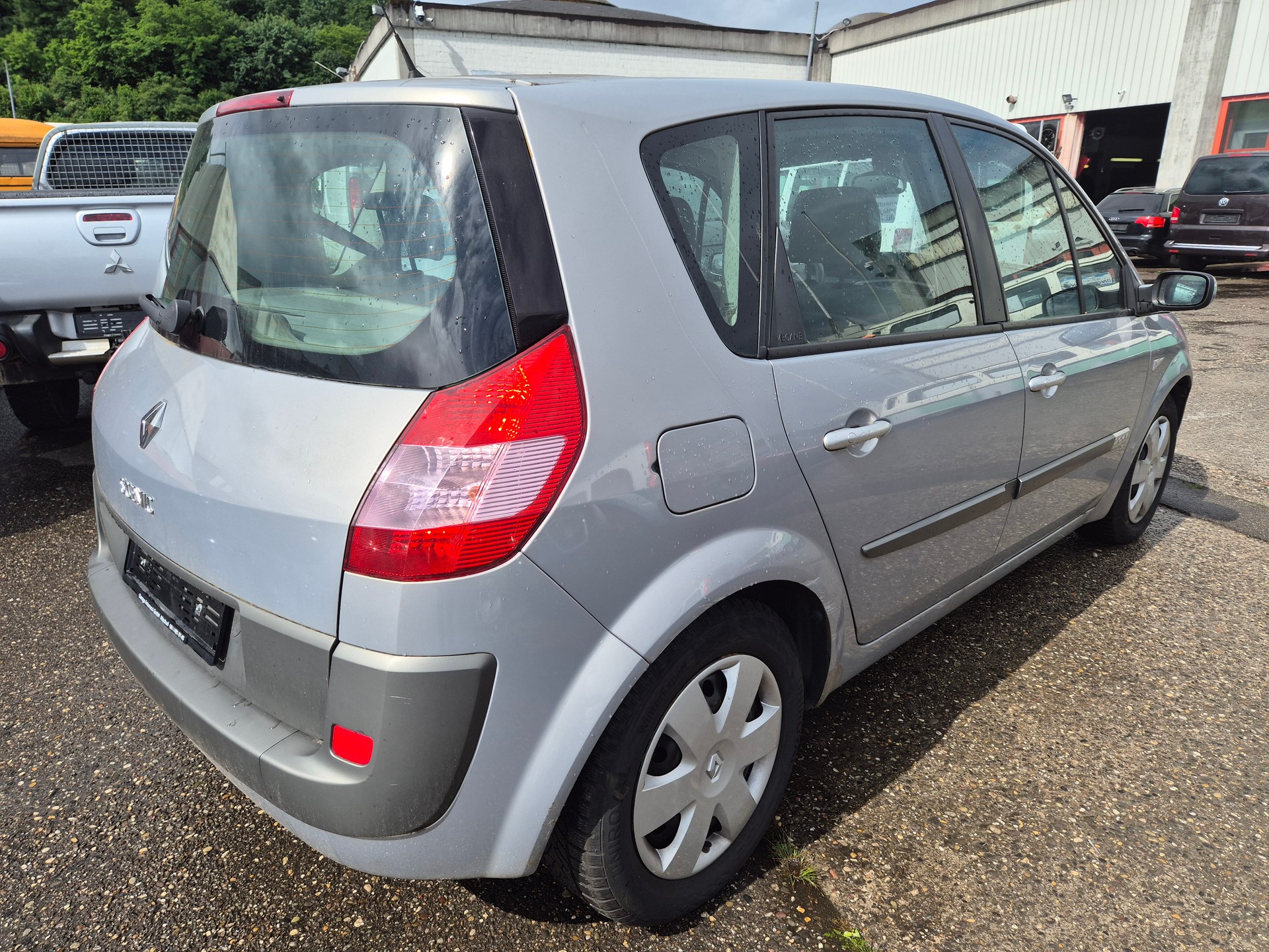 RENAULT Scénic 2.0 16V Fairway Automatic-image-3