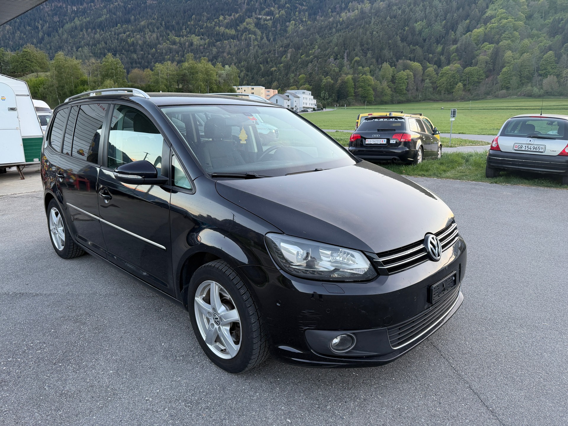 VW Touran 1.4 TSI Comfortline DSG-image-2