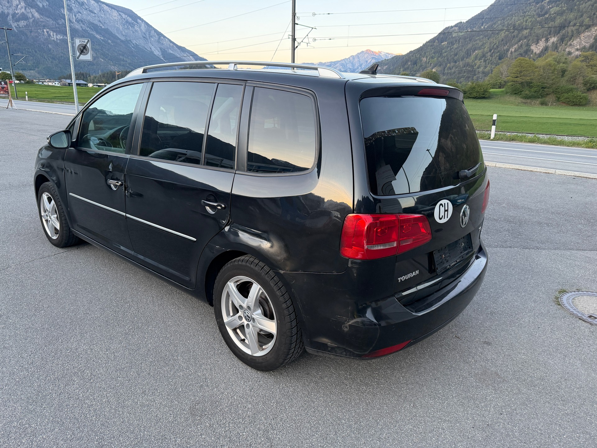 VW Touran 1.4 TSI Comfortline DSG-image-5