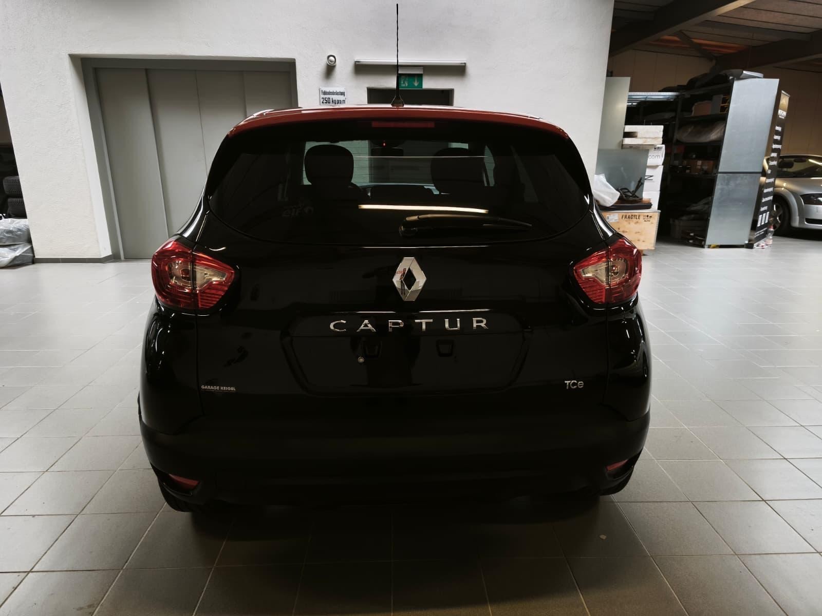 RENAULT Captur 1.2 T 16V Privilège EDC-image-5