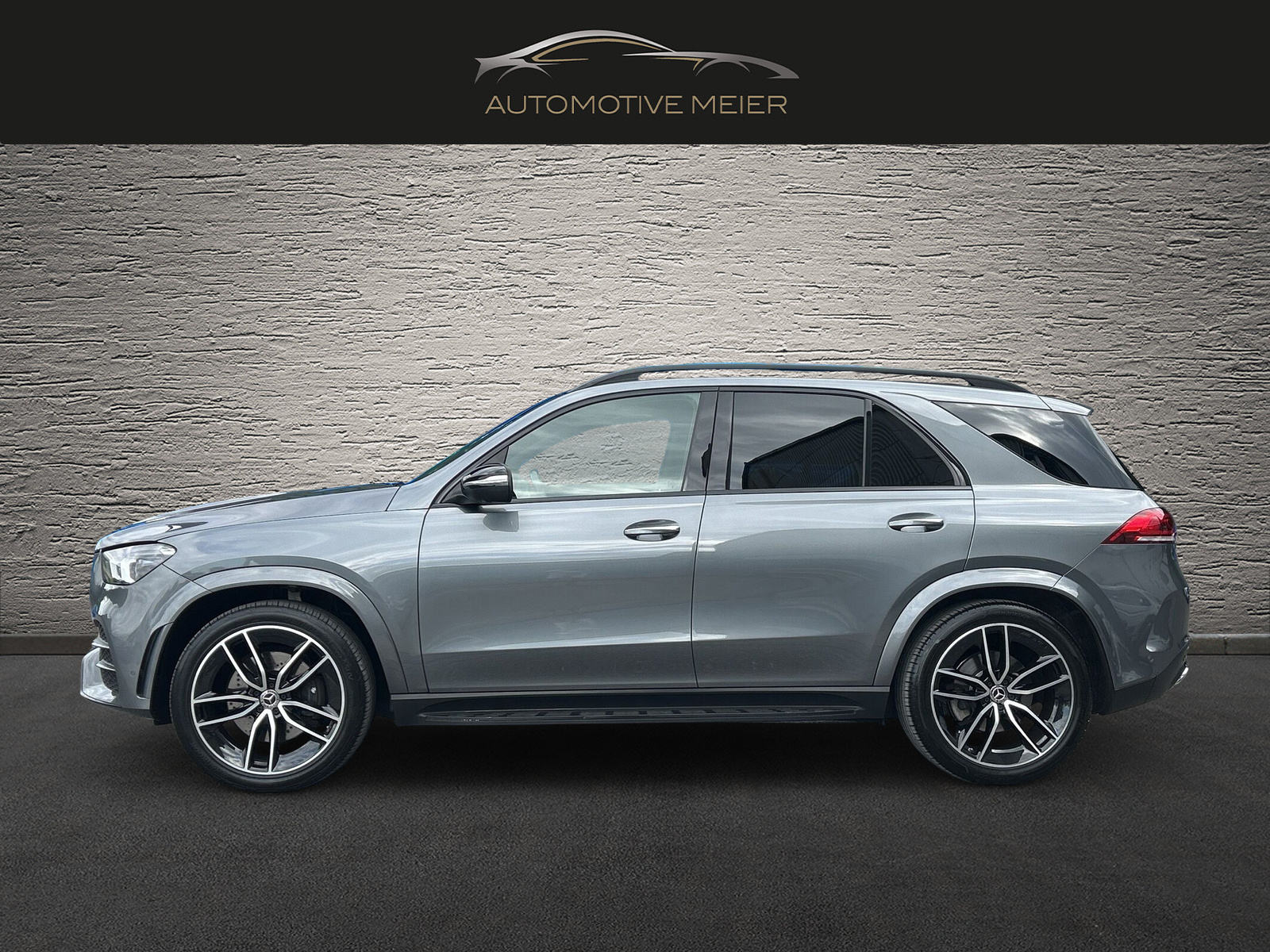 MERCEDES-BENZ GLE 300 d 4Matic AMG Line 9G-Tronic -CH Fahrzeug-Schiebedach-7 Sitzplätze-Burmester Sound-Head Up Display--showroom-element-1