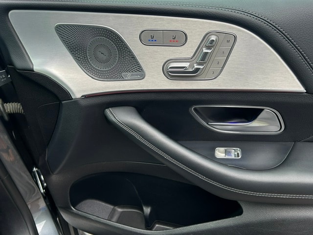 MERCEDES-BENZ GLE 300 d 4Matic AMG Line 9G-Tronic -CH Fahrzeug-Schiebedach-7 Sitzplätze-Burmester Sound-Head Up Display--image-10