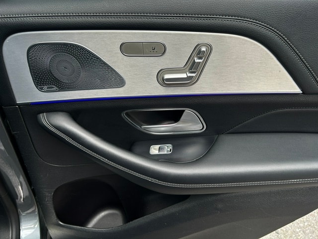MERCEDES-BENZ GLE 300 d 4Matic AMG Line 9G-Tronic -CH Fahrzeug-Schiebedach-7 Sitzplätze-Burmester Sound-Head Up Display--image-11