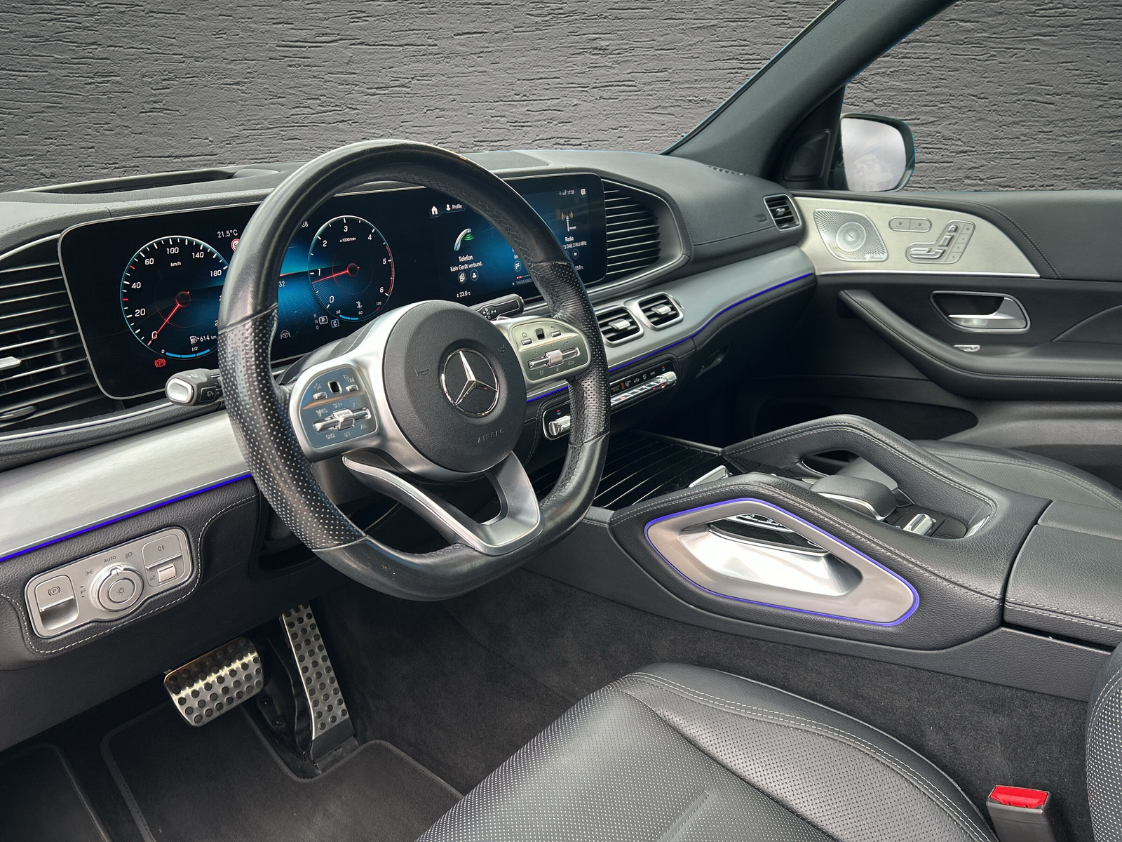 MERCEDES-BENZ GLE 300 d 4Matic AMG Line 9G-Tronic -CH Fahrzeug-Schiebedach-7 Sitzplätze-Burmester Sound-Head Up Display--image-5