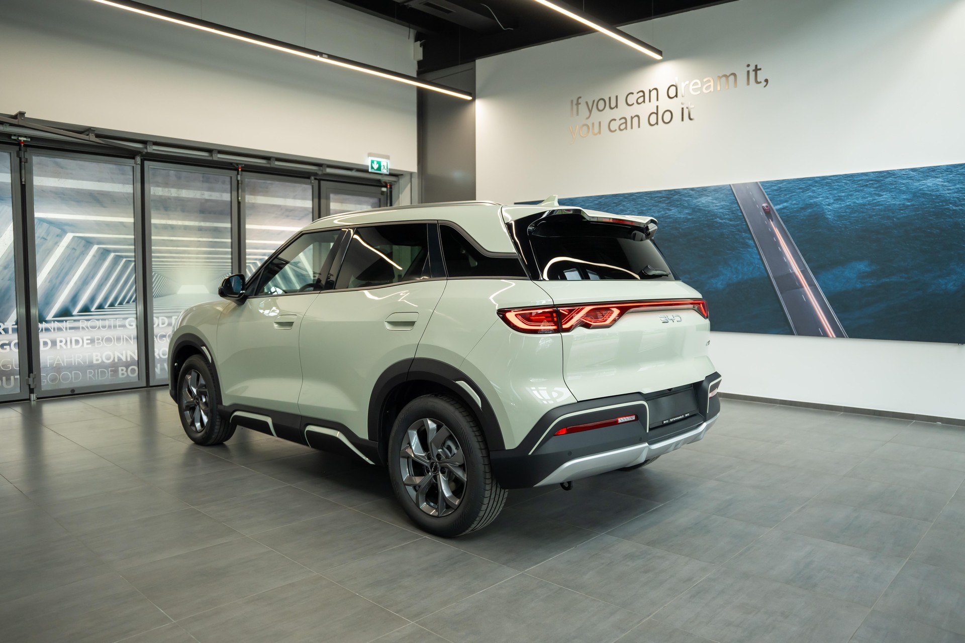 BYD Atto 2 Active-showroom-element-2
