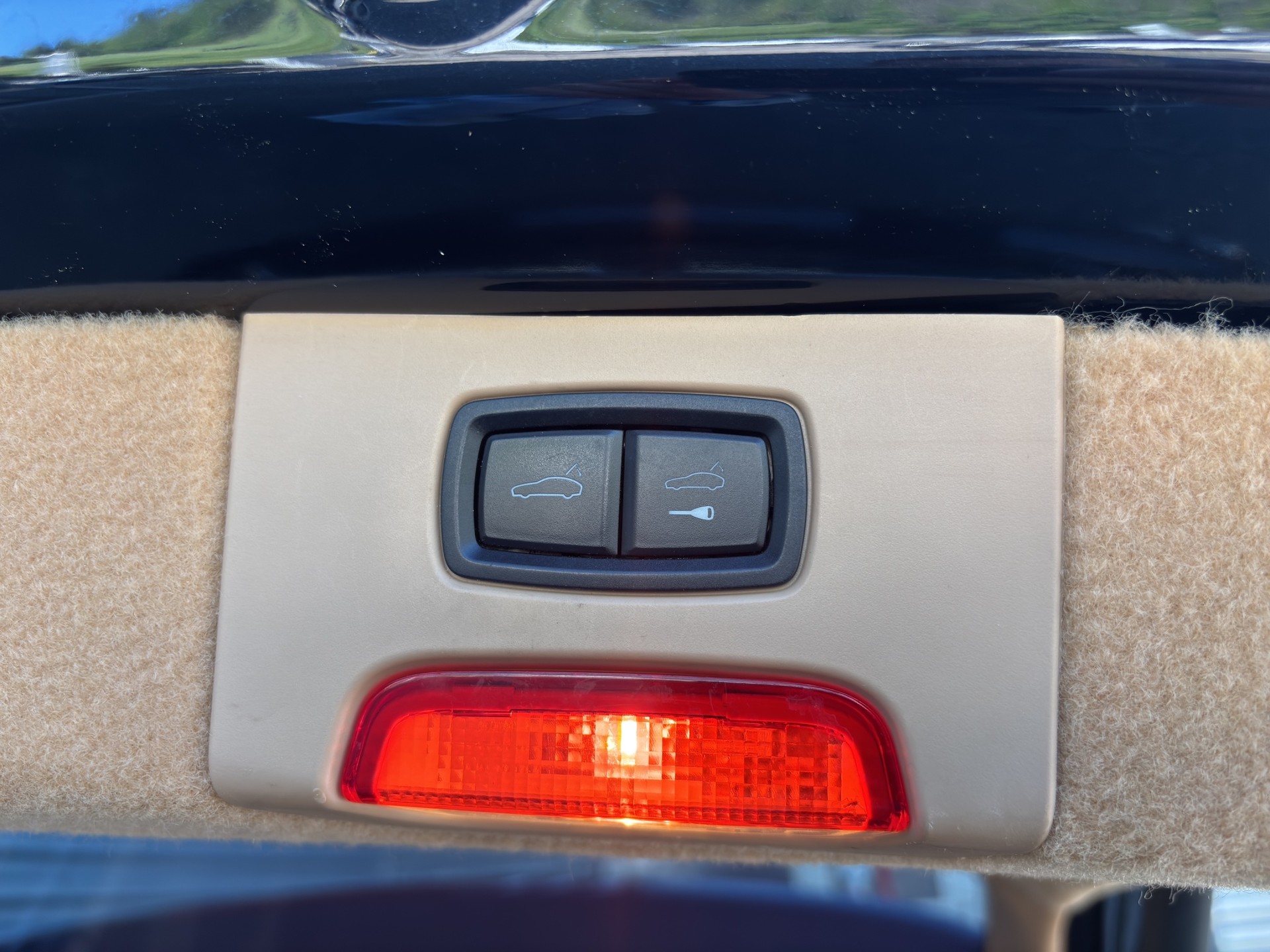 PORSCHE Cayenne Turbo-image-20