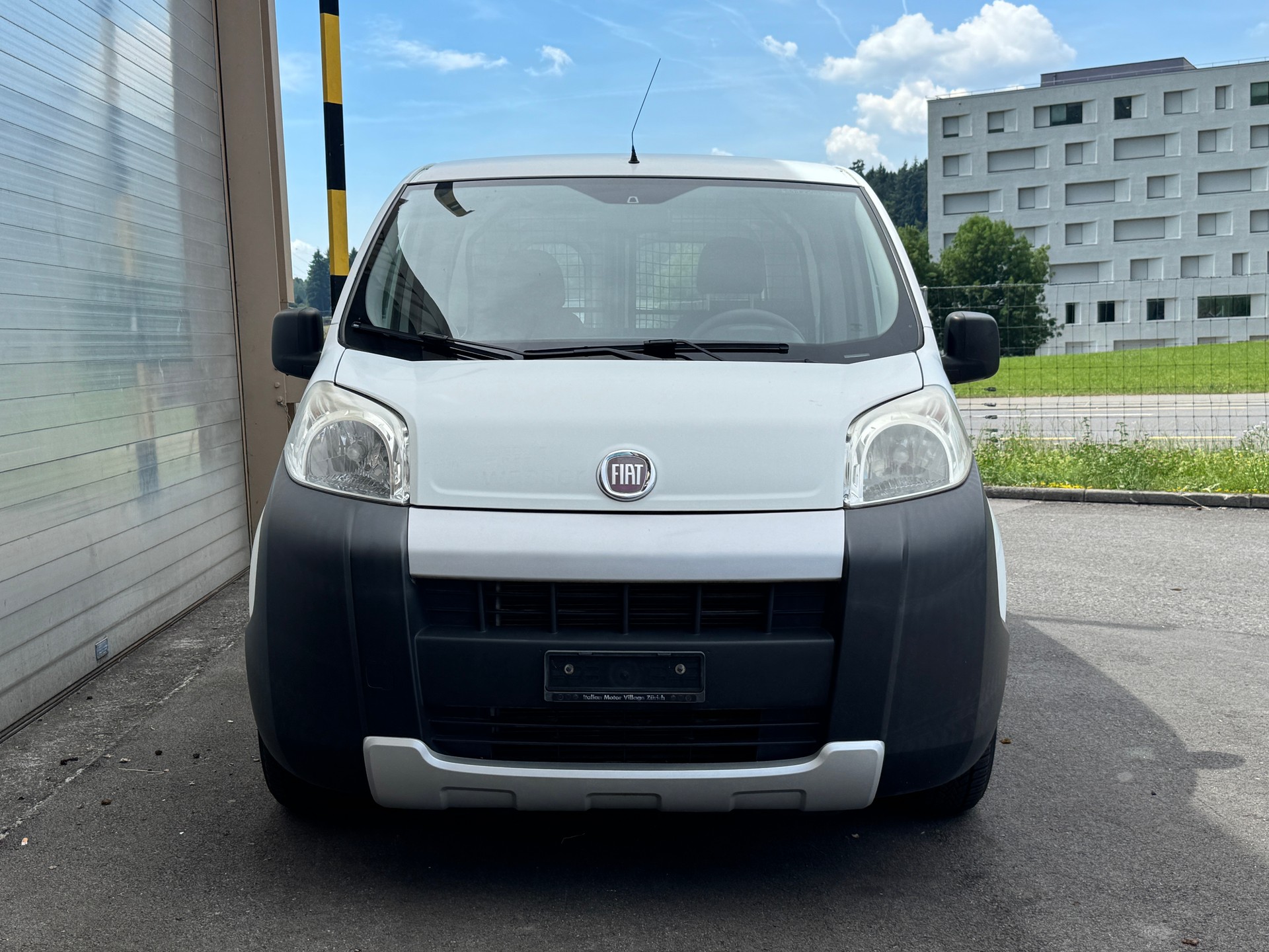 FIAT Fiorino 1.3 MJ Swiss-showroom-element-1