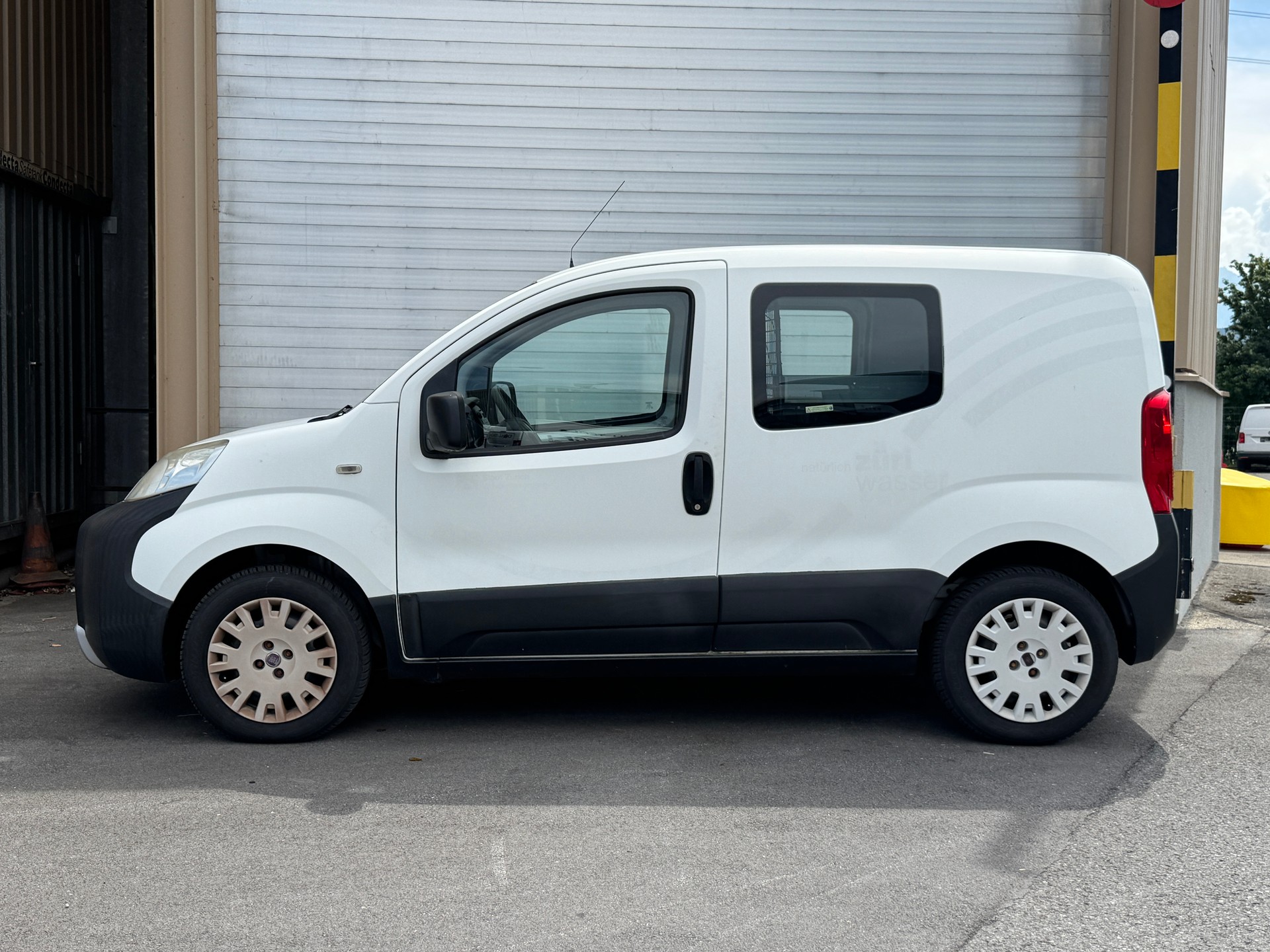 FIAT Fiorino 1.3 MJ Swiss-showroom-element-2
