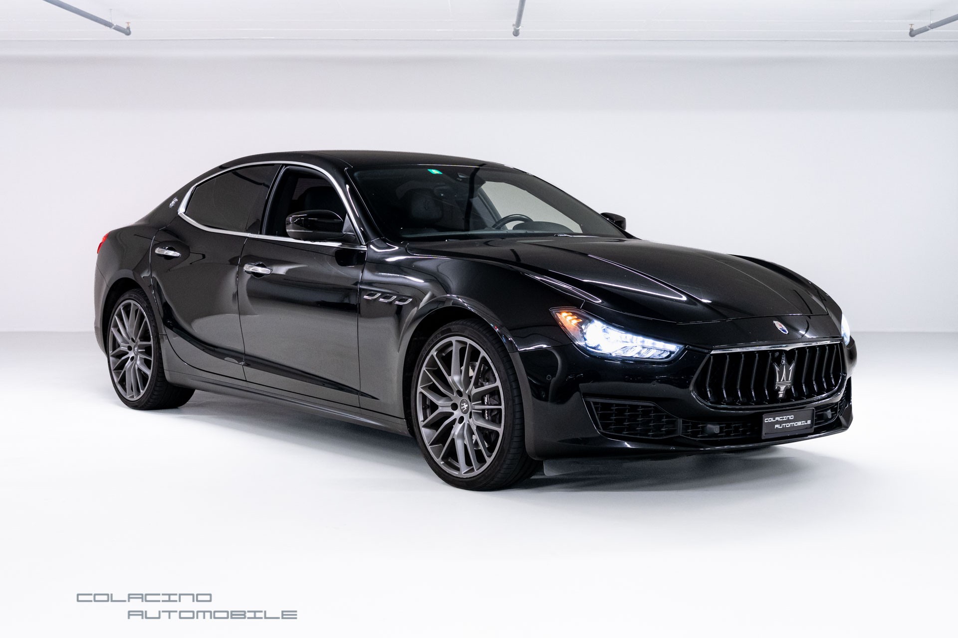 MASERATI Ghibli 3.0 V6 Automatica-showroom-element-2