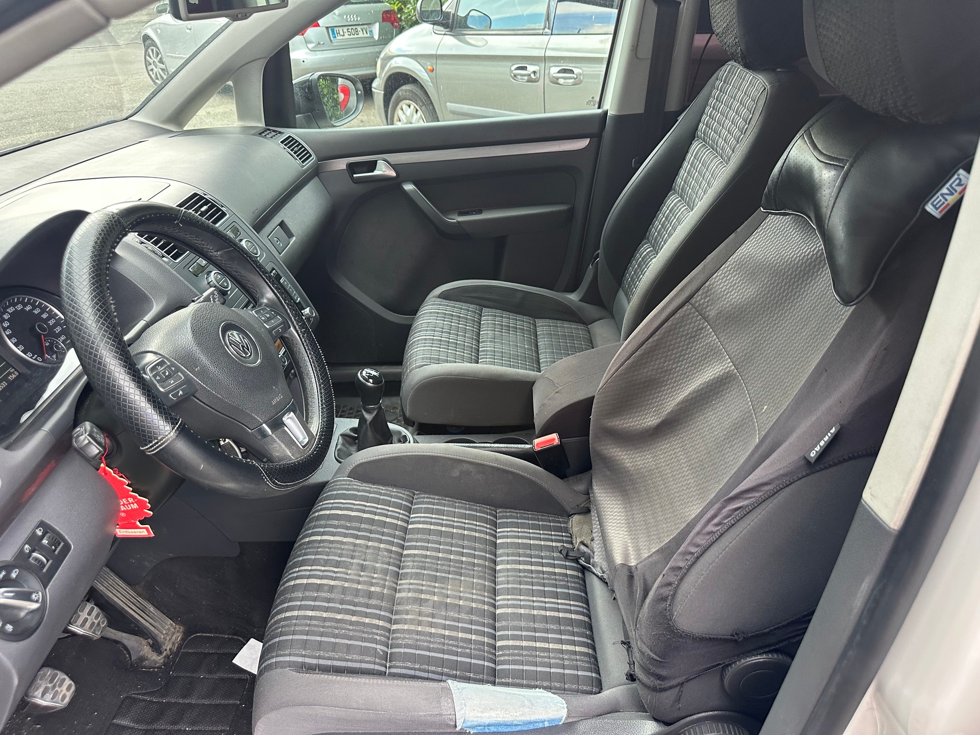VW CrossTouran 1.4 TSI-image-5