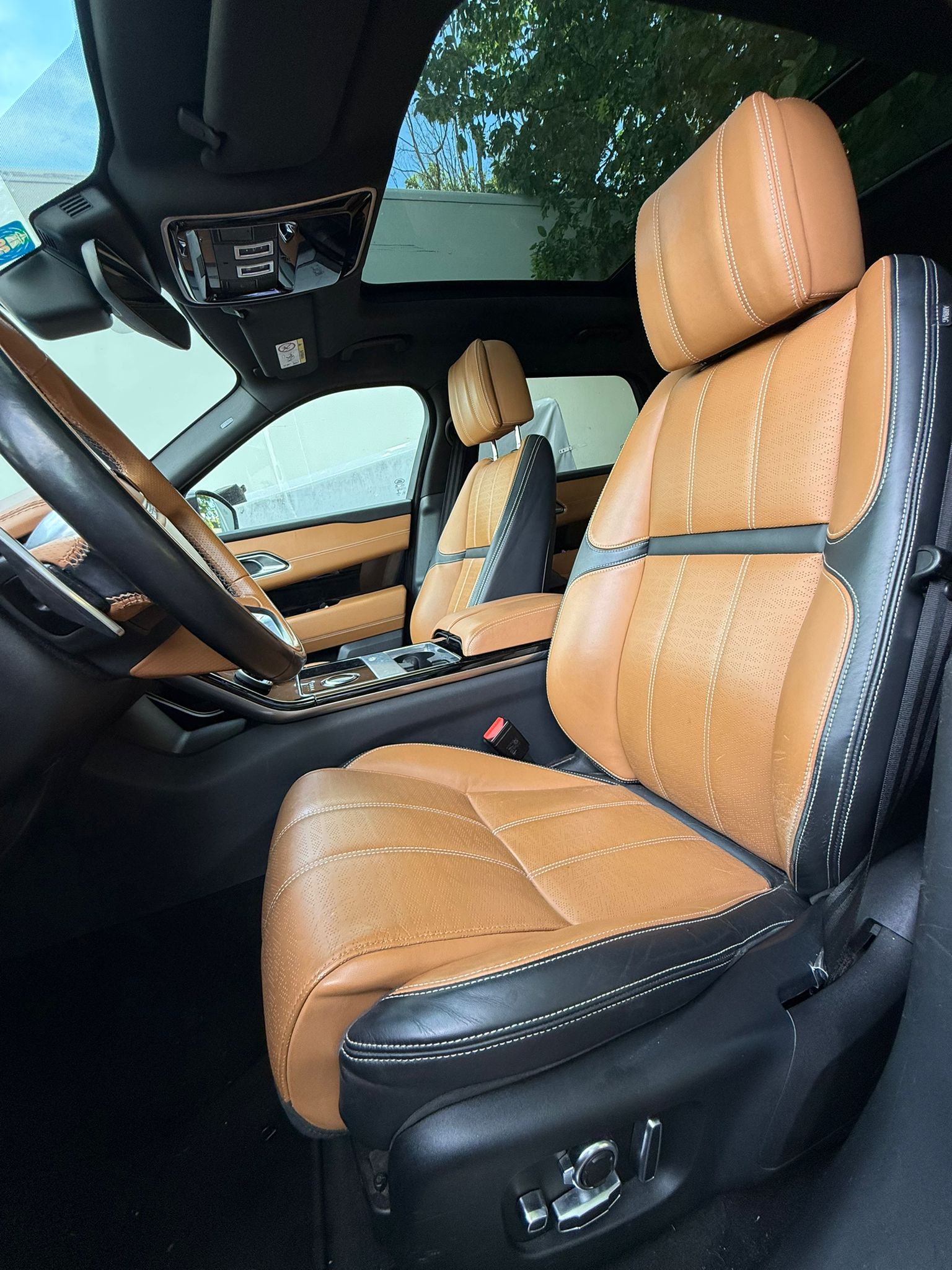LAND ROVER Range Rover Velar P 380 First Edition Automatic-image-9