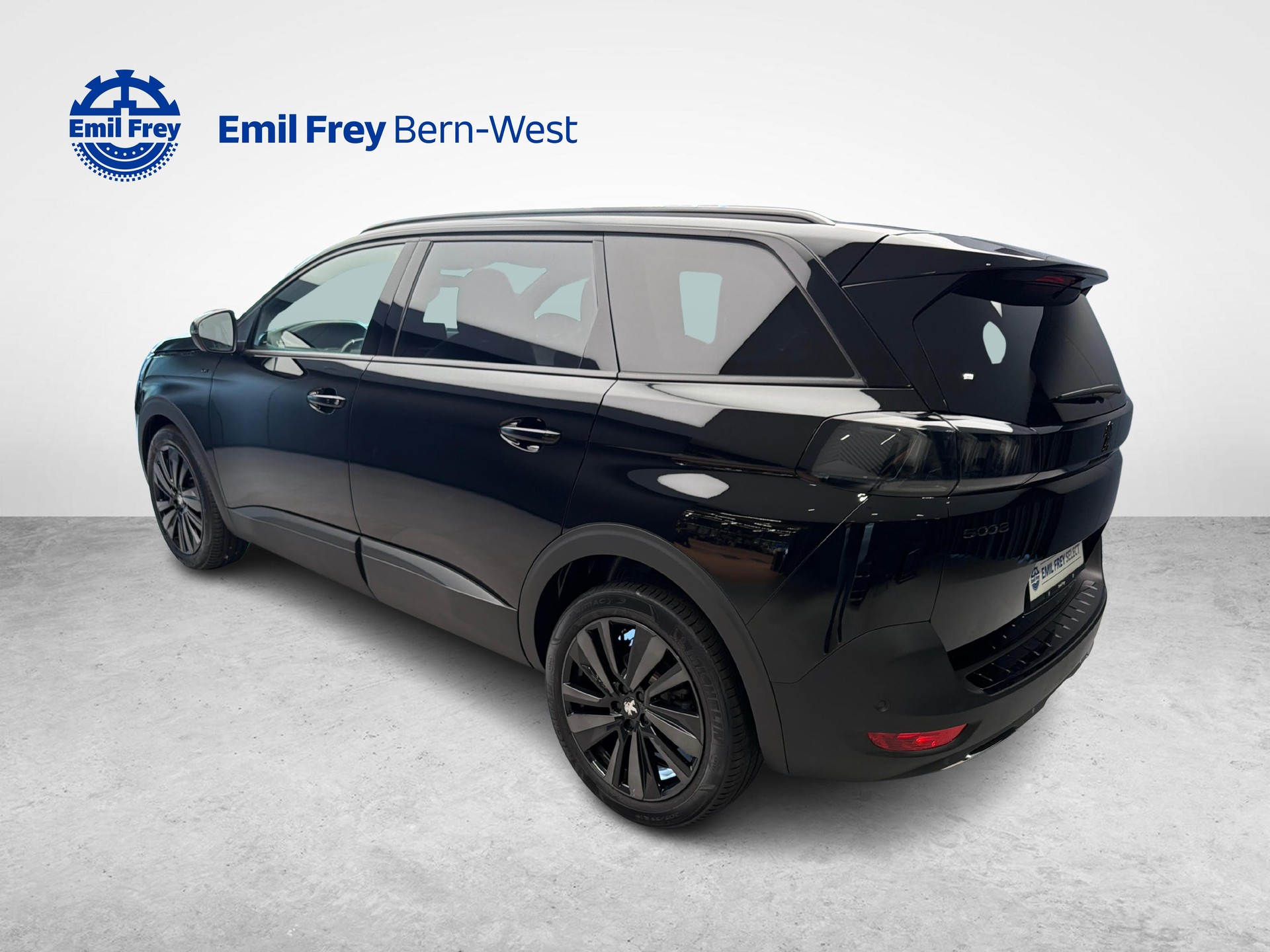 PEUGEOT 5008 1.2 PureTech GT-showroom-element-2