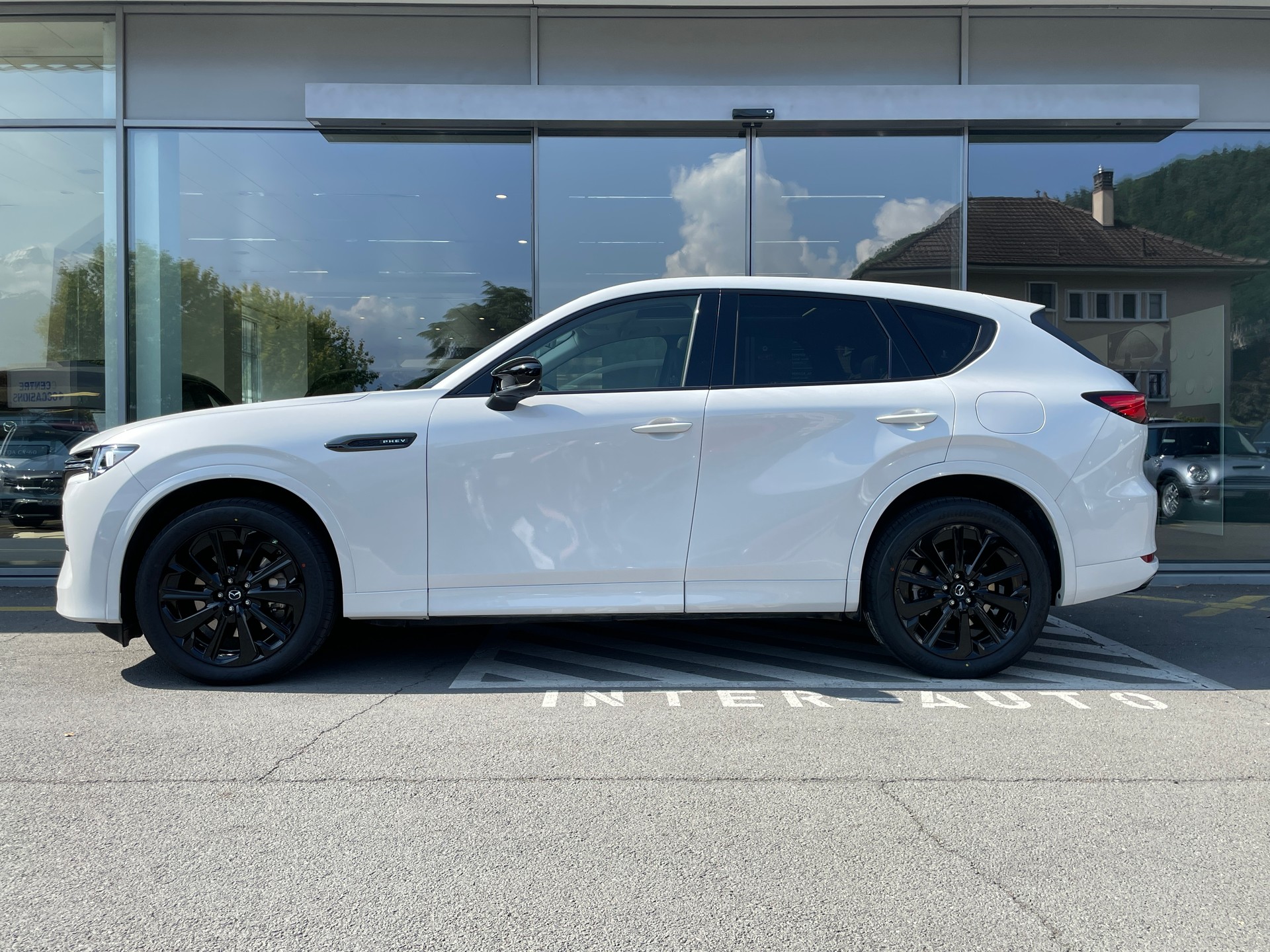 MAZDA CX-60 e-Skyactiv PHEV 327 AWD Homura-showroom-element-2