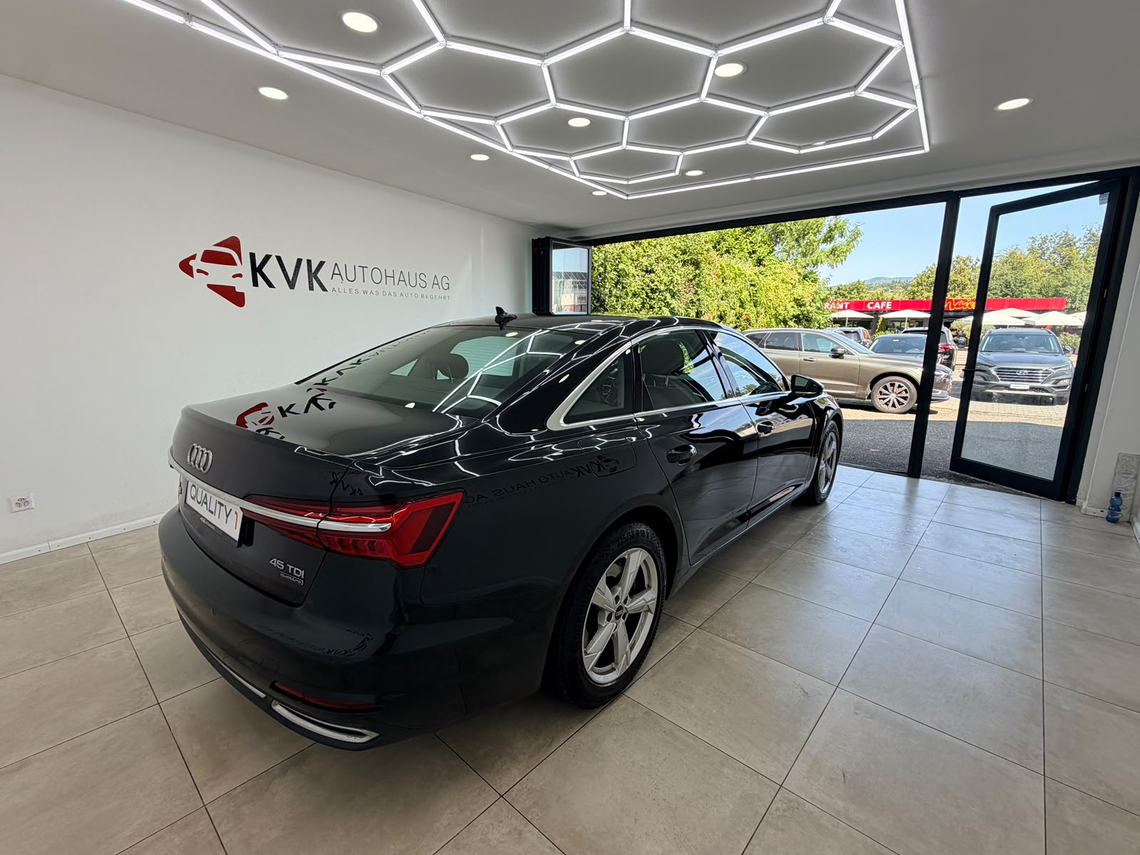 AUDI A6 Limousine 45 TDI Sport quattro tiptronic-image-7